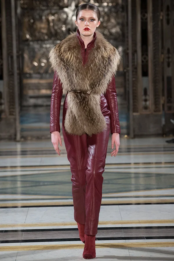 Hallie-Sara-AW17-Lookbook-17.jpg