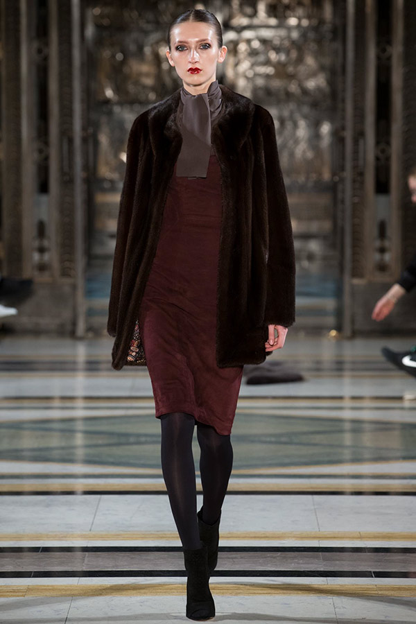 Hallie-Sara-AW17-Lookbook-20.jpg