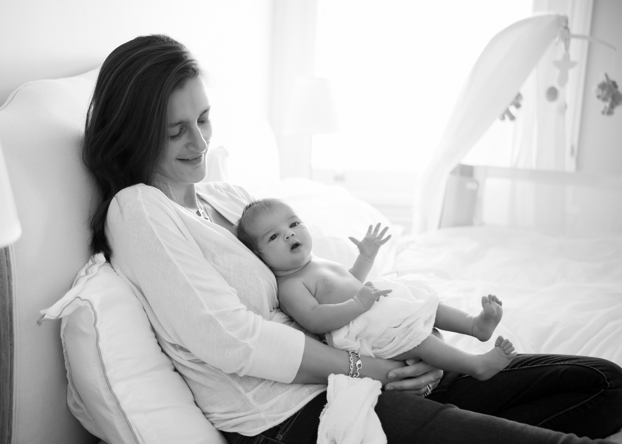 	
Award-winning newborn photography in your London home.