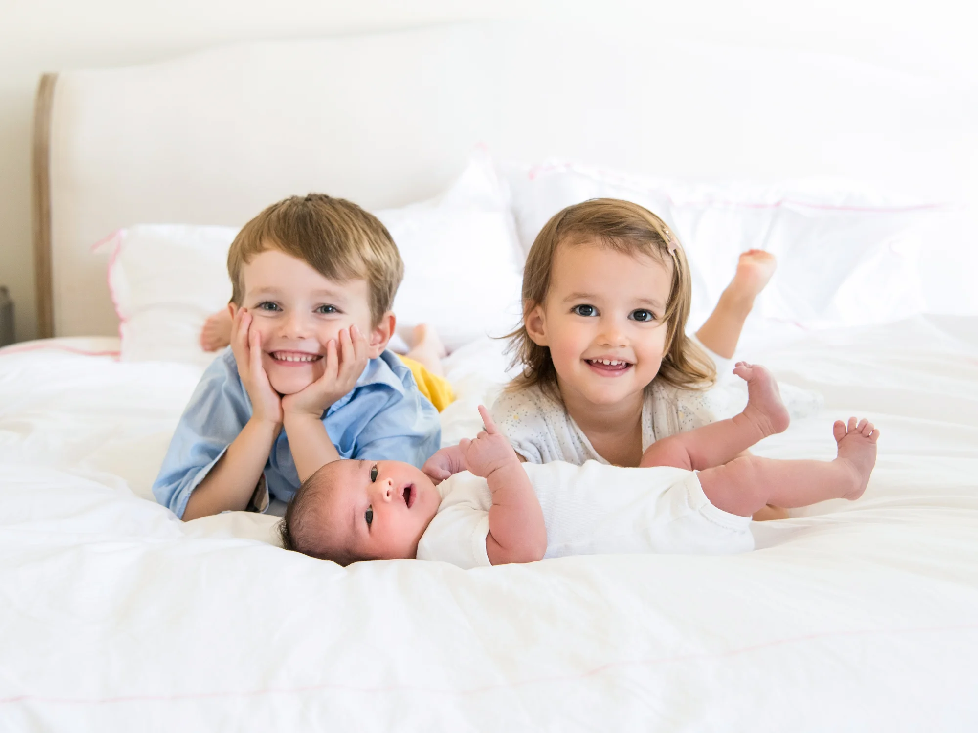 	
Award-winning newborn photography in your London home.