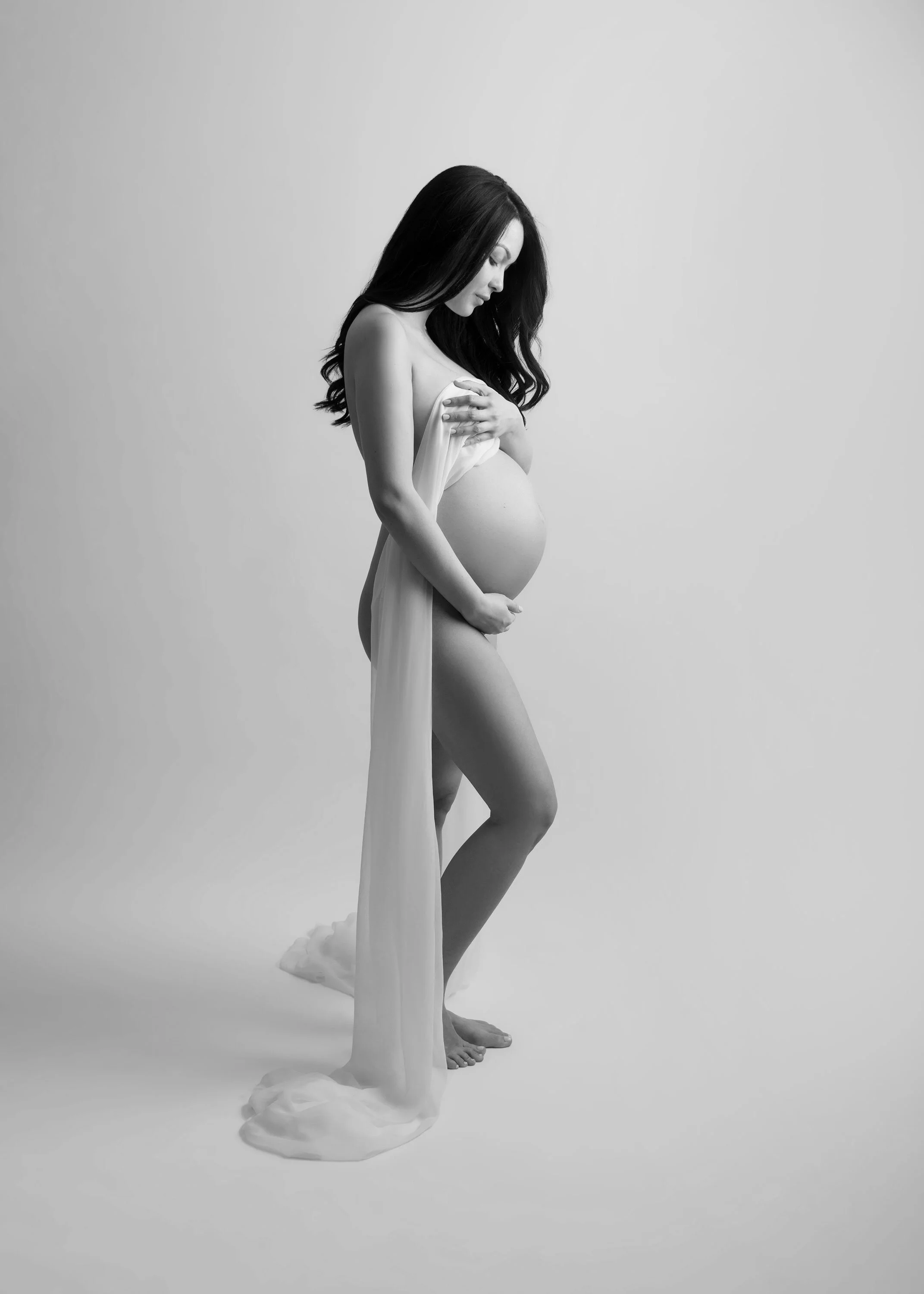 nude-maternity-shoot.jpg
