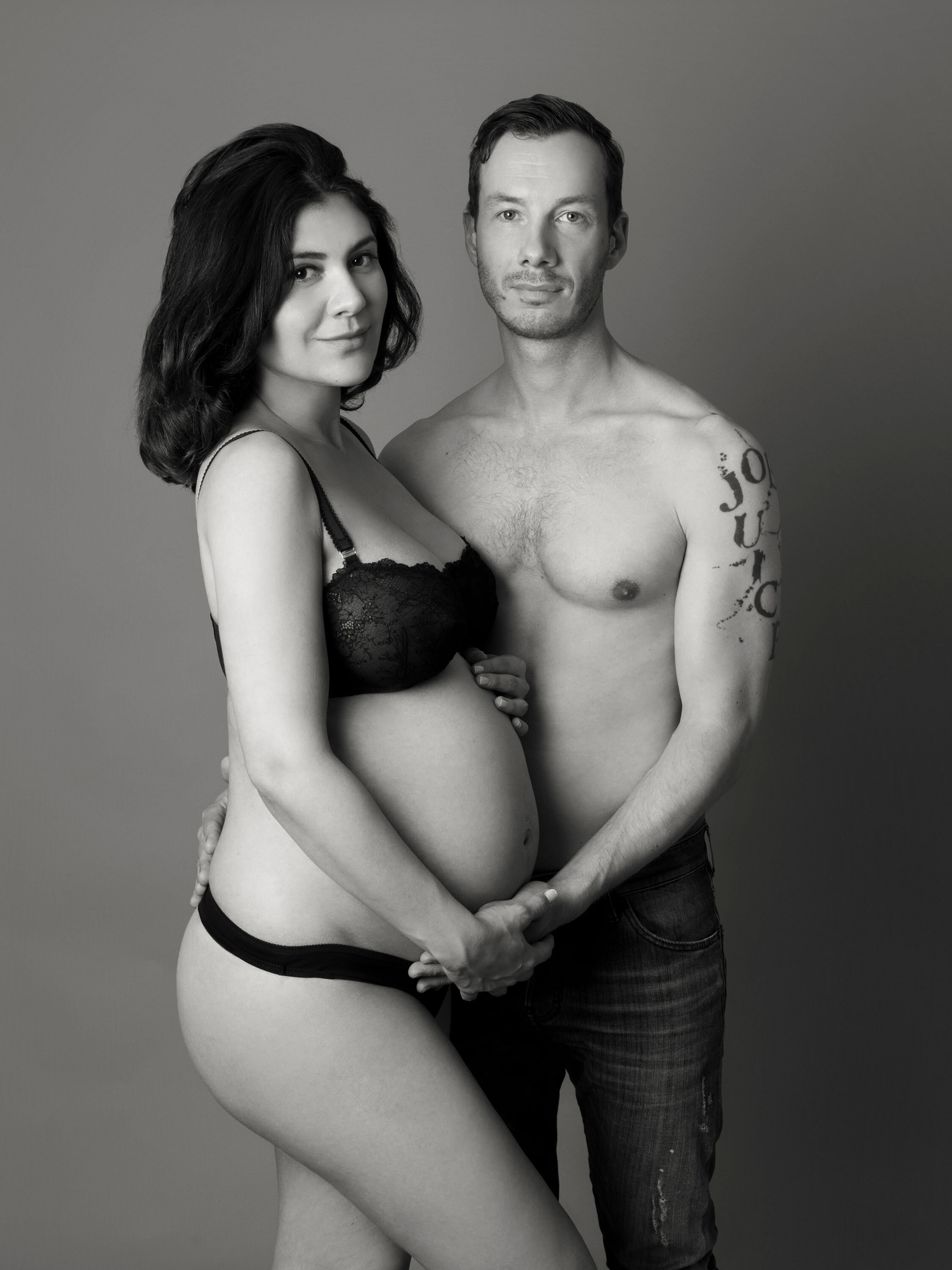pregnancy-portrait-photographer-London.jpg