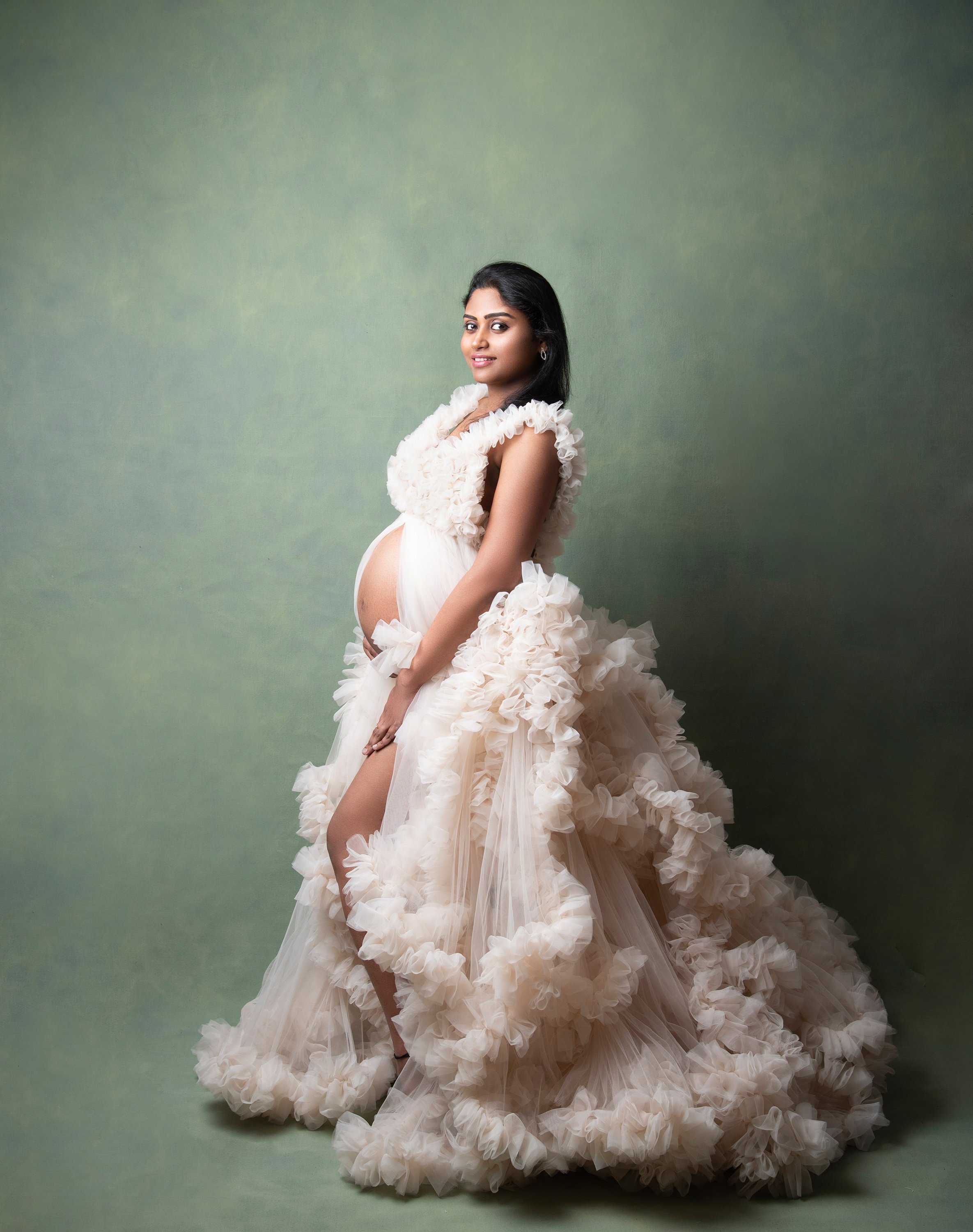 Rent a maternity dress - Norma Kamali Diana - 9•BORROUGHS