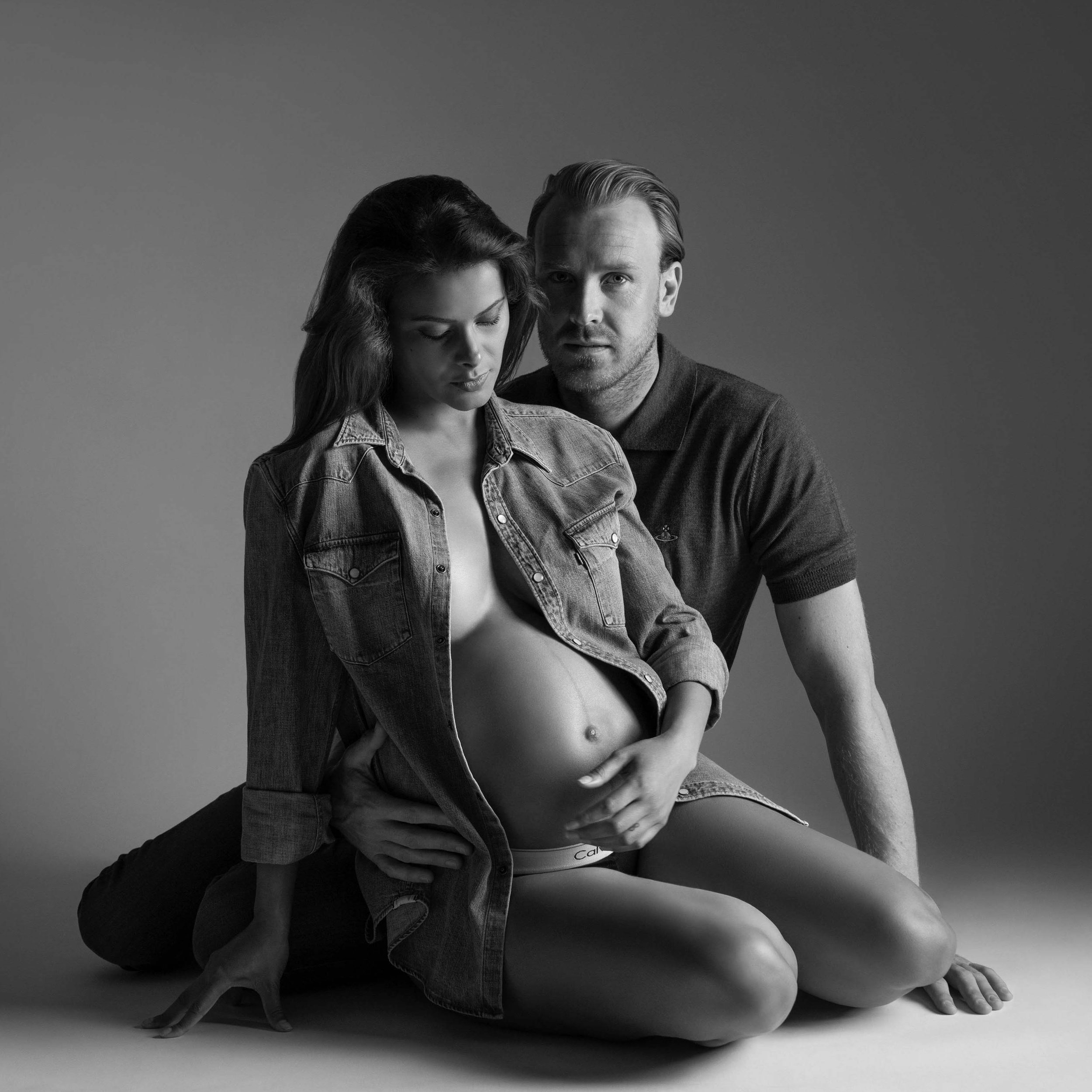 Expanding Families - Couples & Family Pregnancy Photography — Nemi Miller  Photography – Pregnancy and Newborn Photographer London - Maternity Dress  Photoshoots