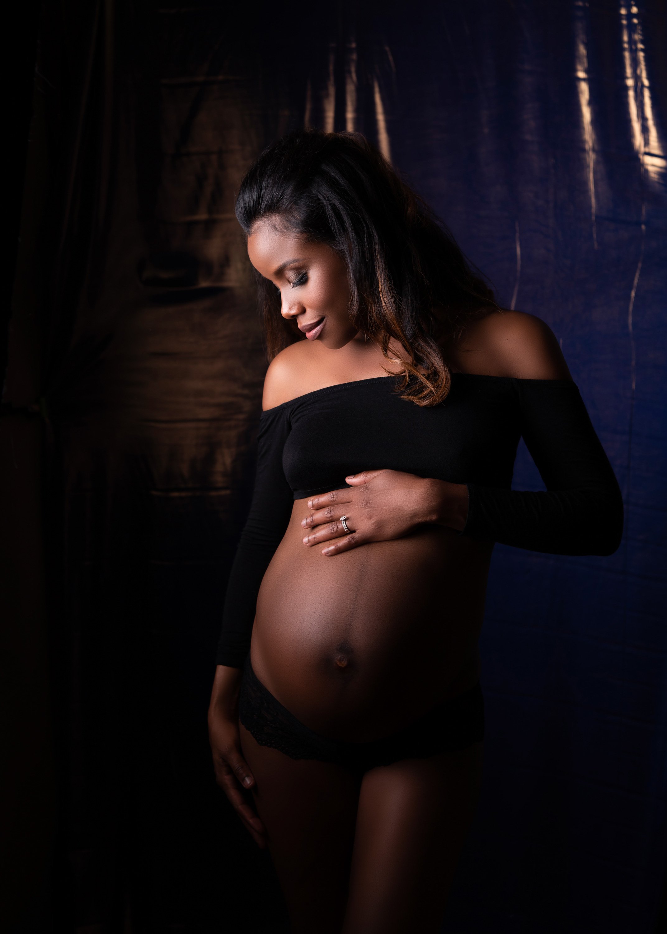 Pregnancy-photoshoot-london.jpg