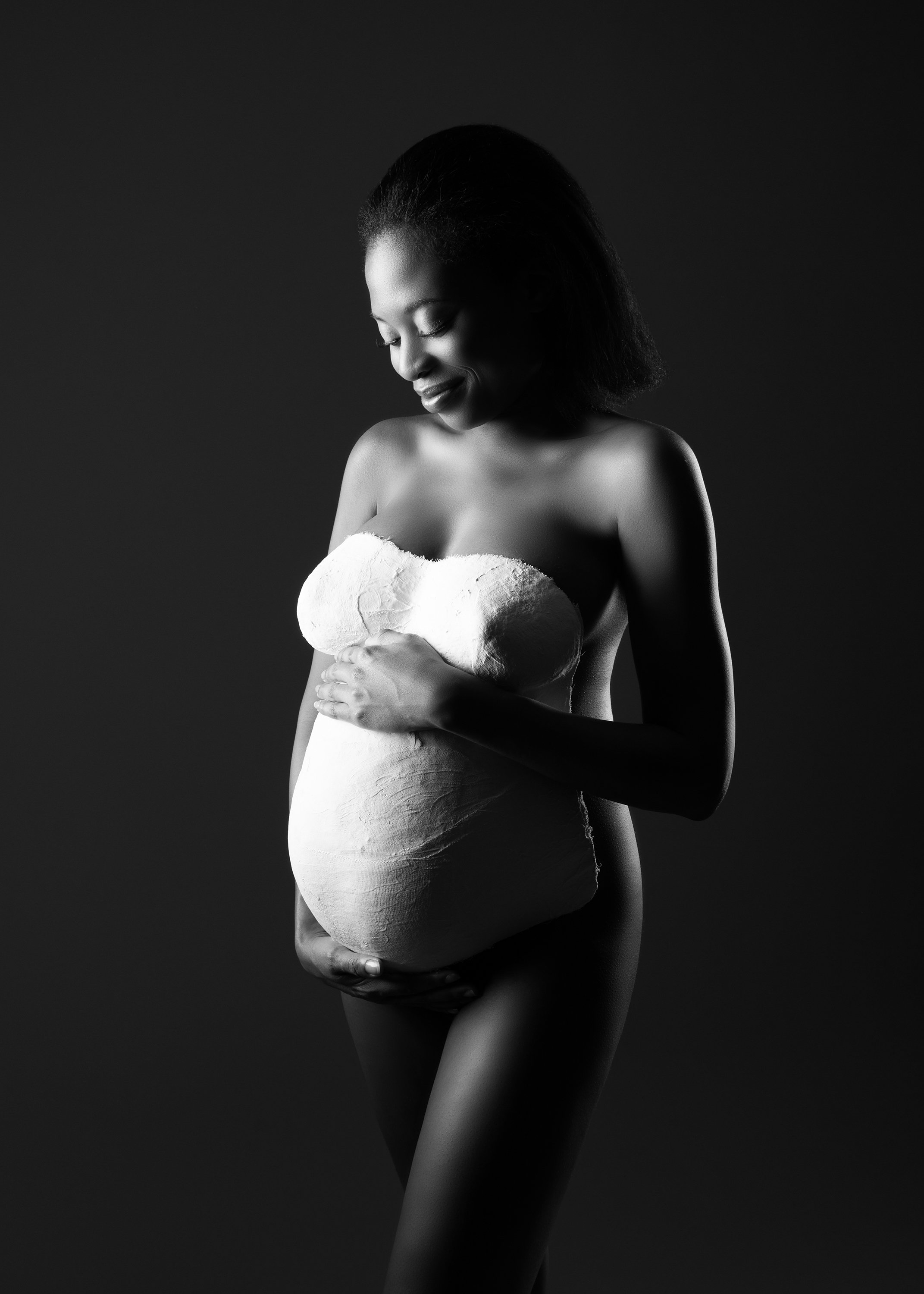 Bump-casting-pregnancy-photoshoot-London.jpg