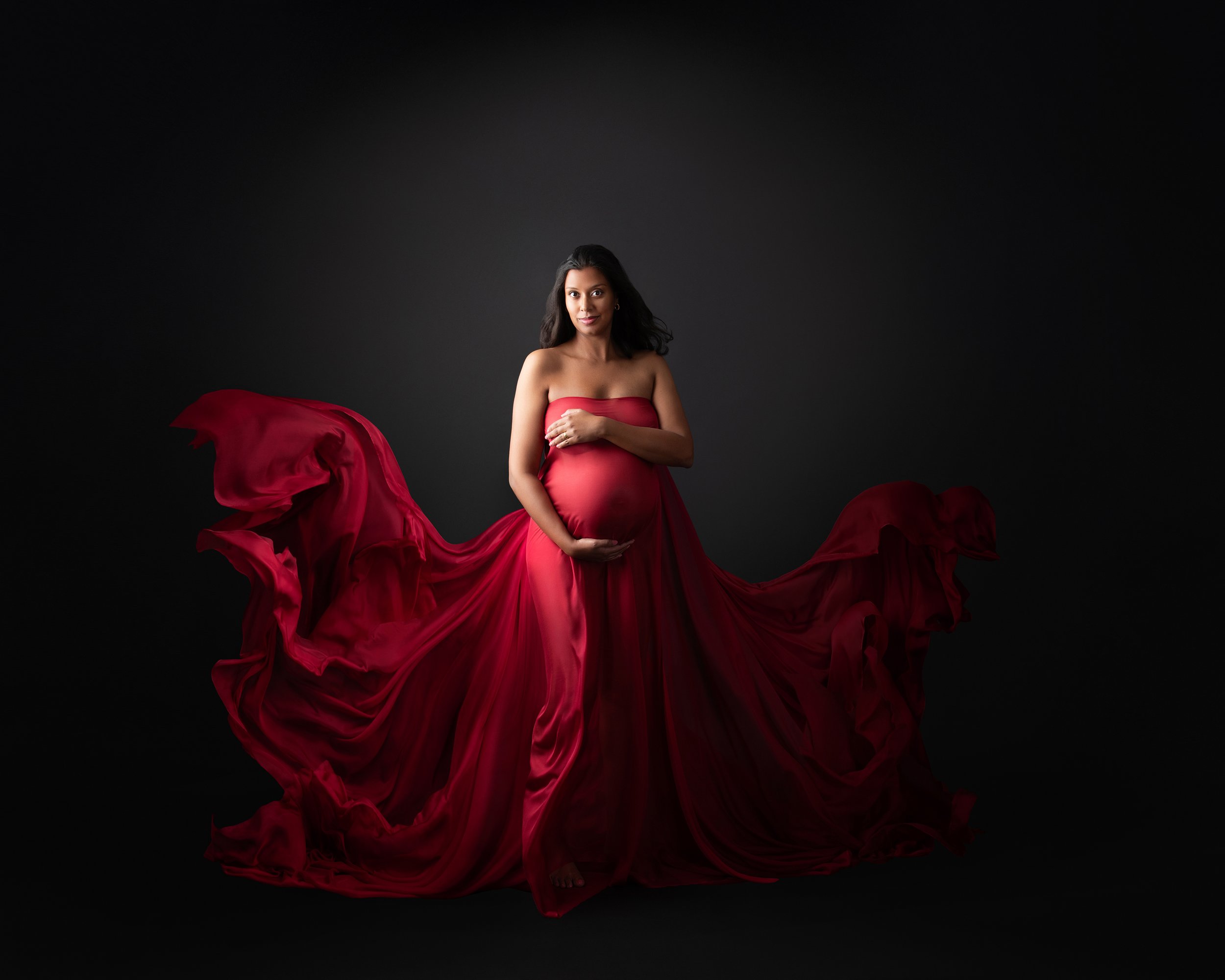 Elegant Maternity Masterpieces with flowing fabrics.