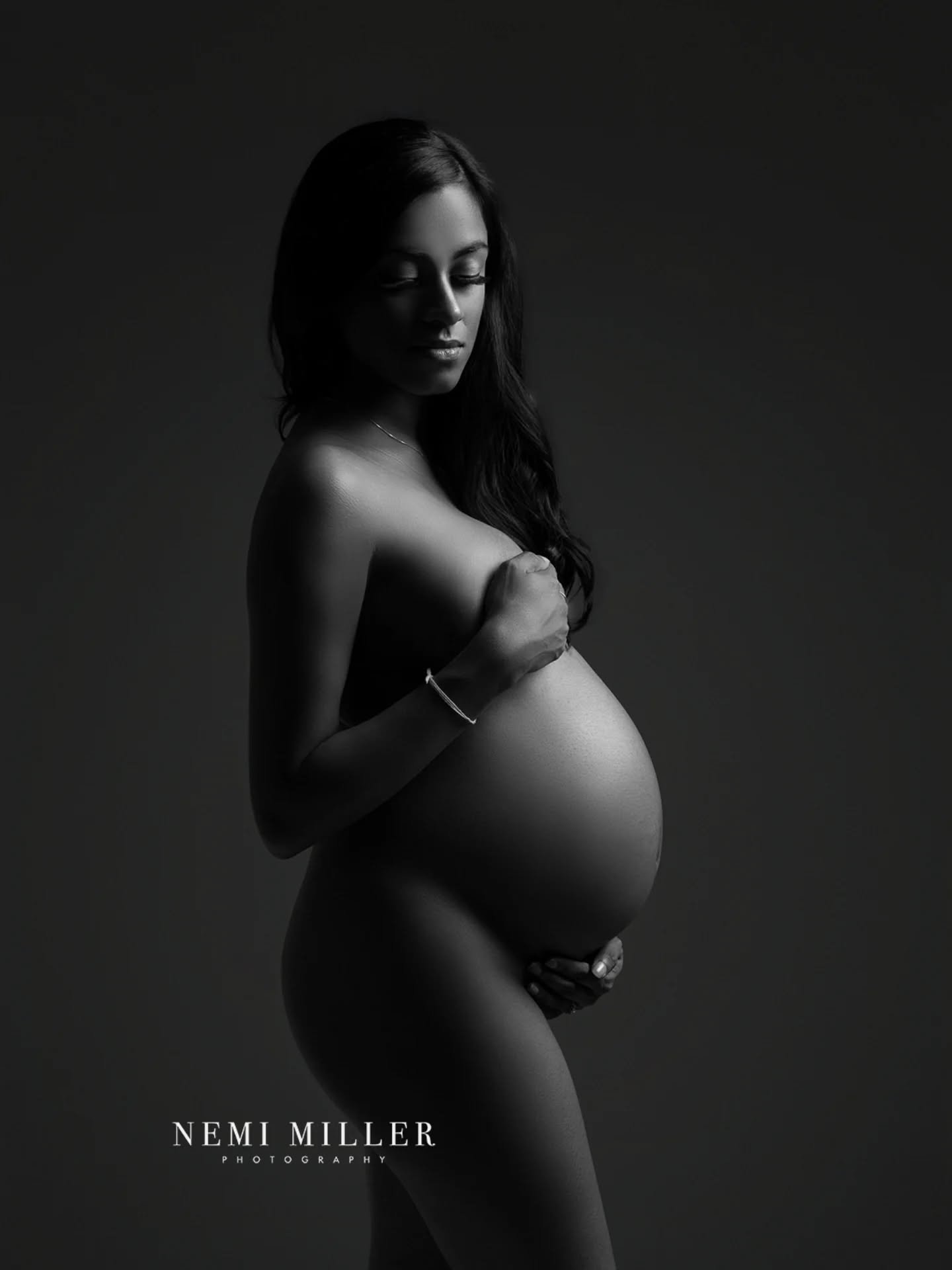 Hello lovely people, I have an exciting update: I have sourced three exciting studio locations which means I am probably closer to you than before. You can choose from Chiswick, Clapham or Balham or even more convenient, I can travel to your home whi