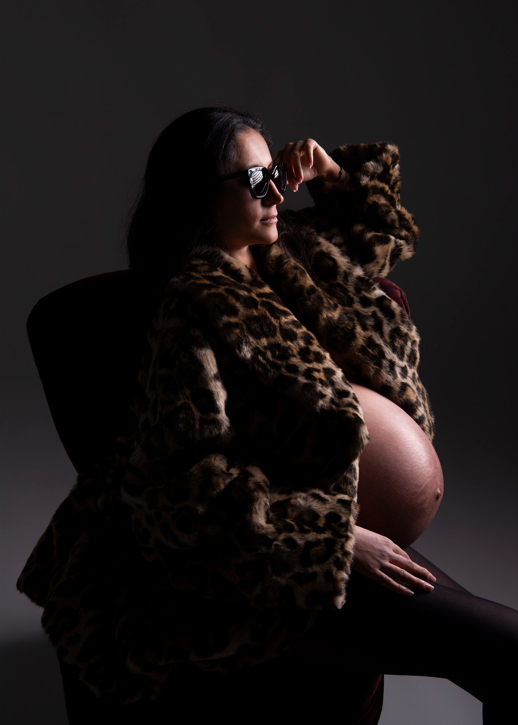 Maternity photography London by Nemi Miller.
