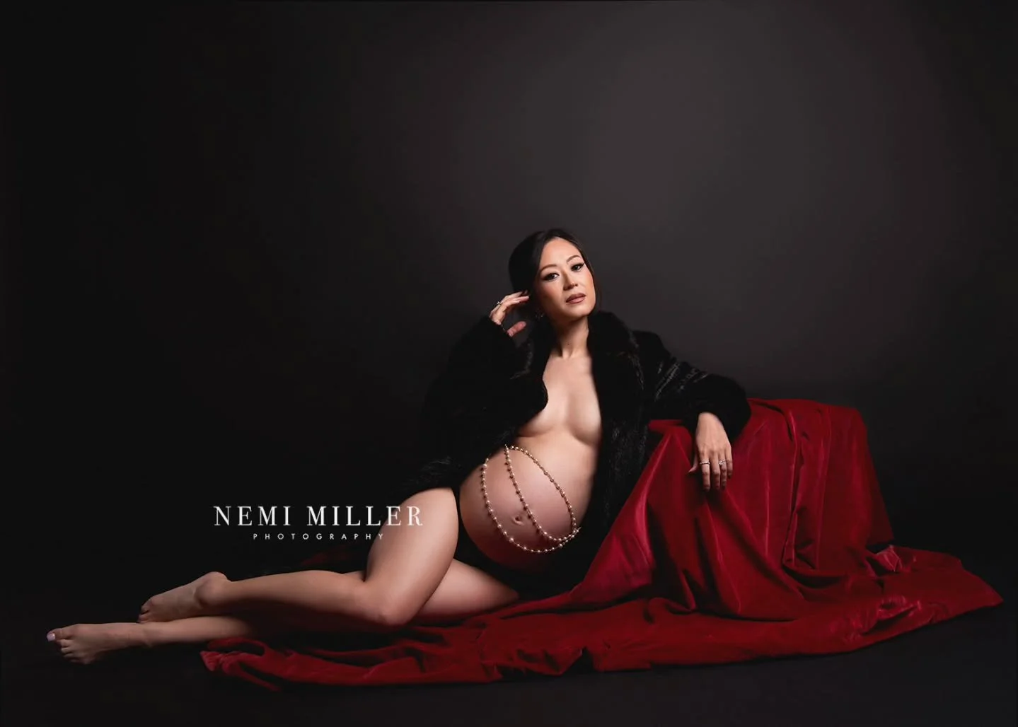 Obsessed with the bump fashion at these sessions.

To book your maternity photography session please call me on 07740 866 964. 

To view more of my work visit my website:

www.nemimiller.co.uk