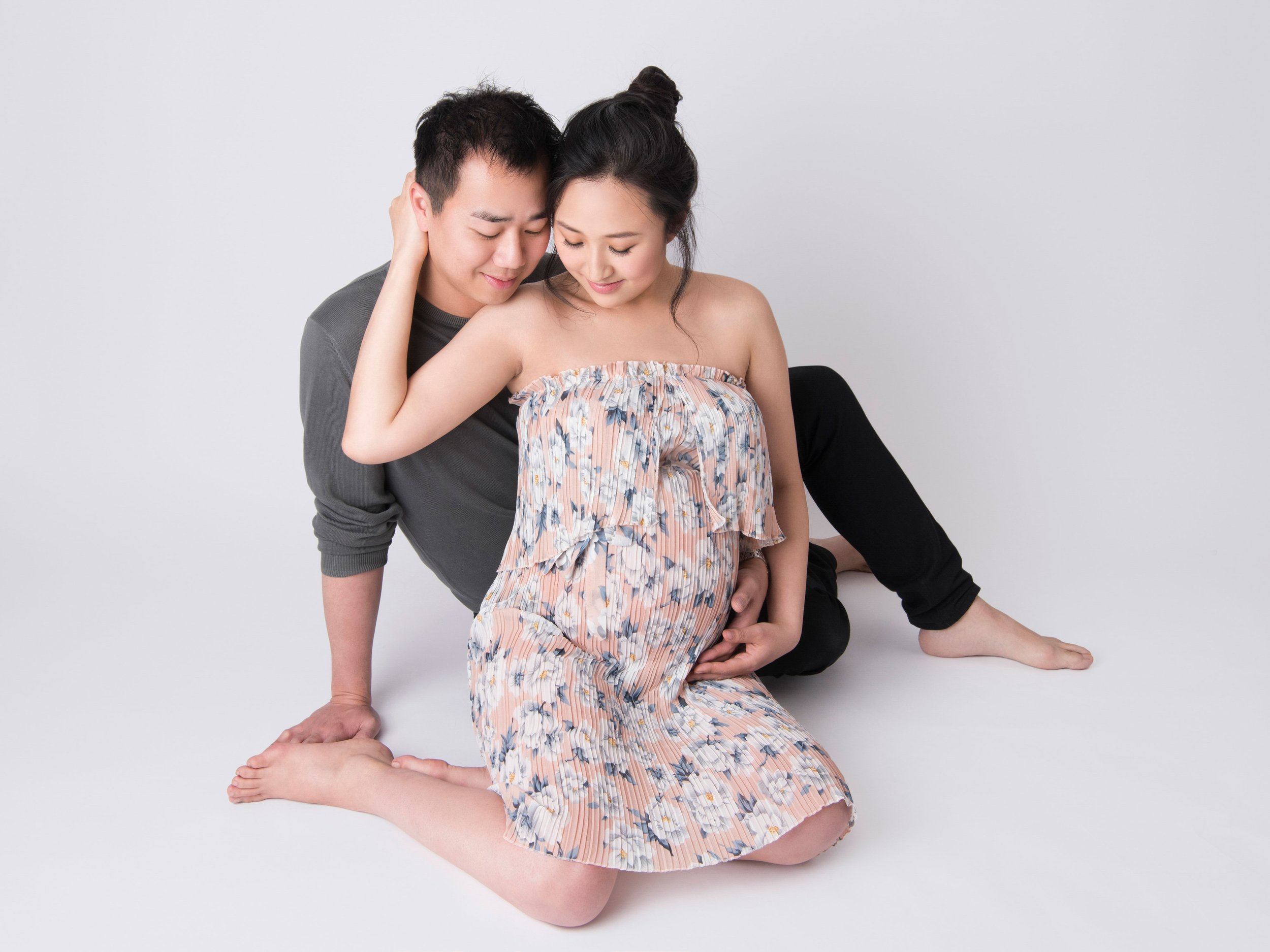 pregnancy-photoshoot-uk.jpg