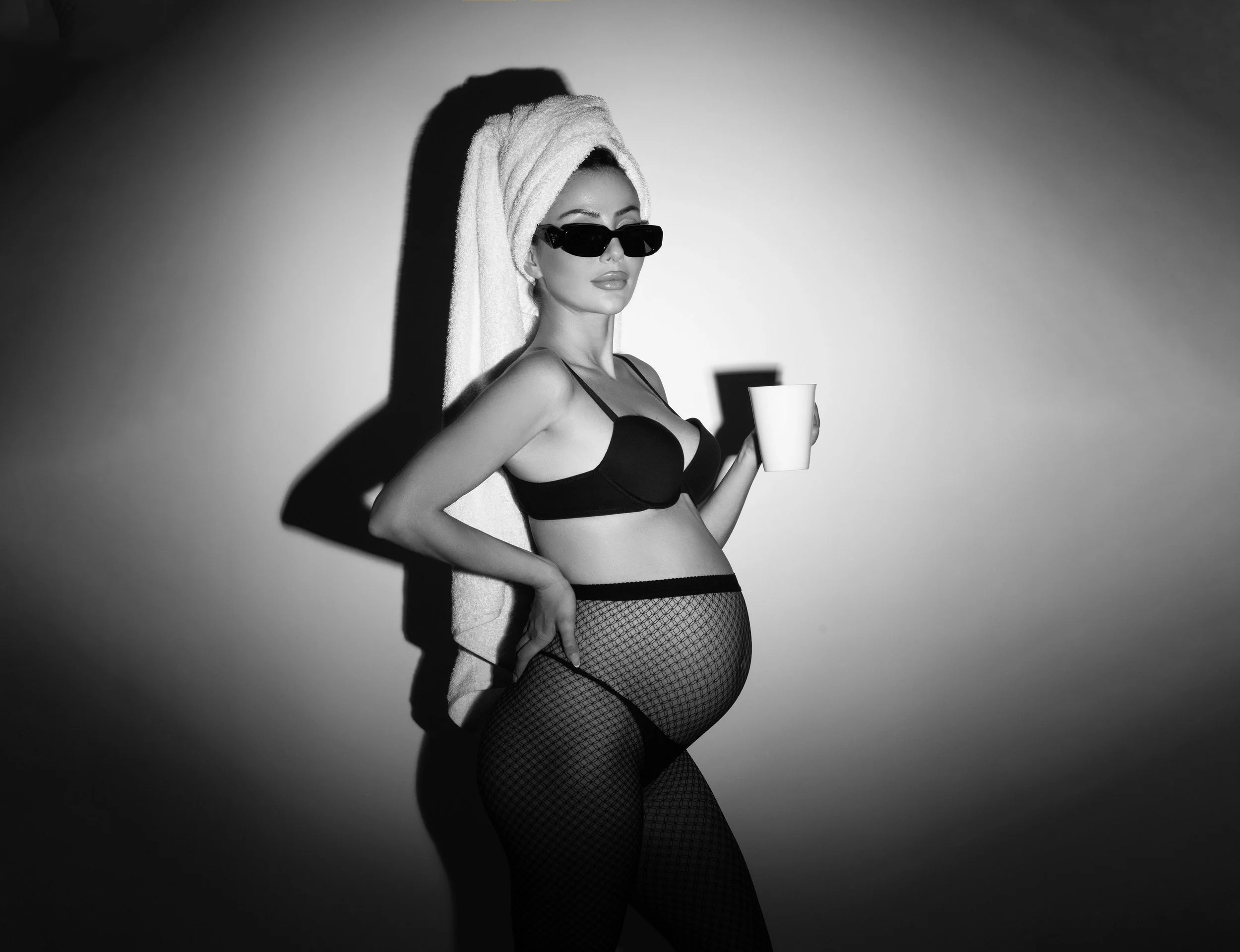 How to Prepare for Your Maternity Photoshoot