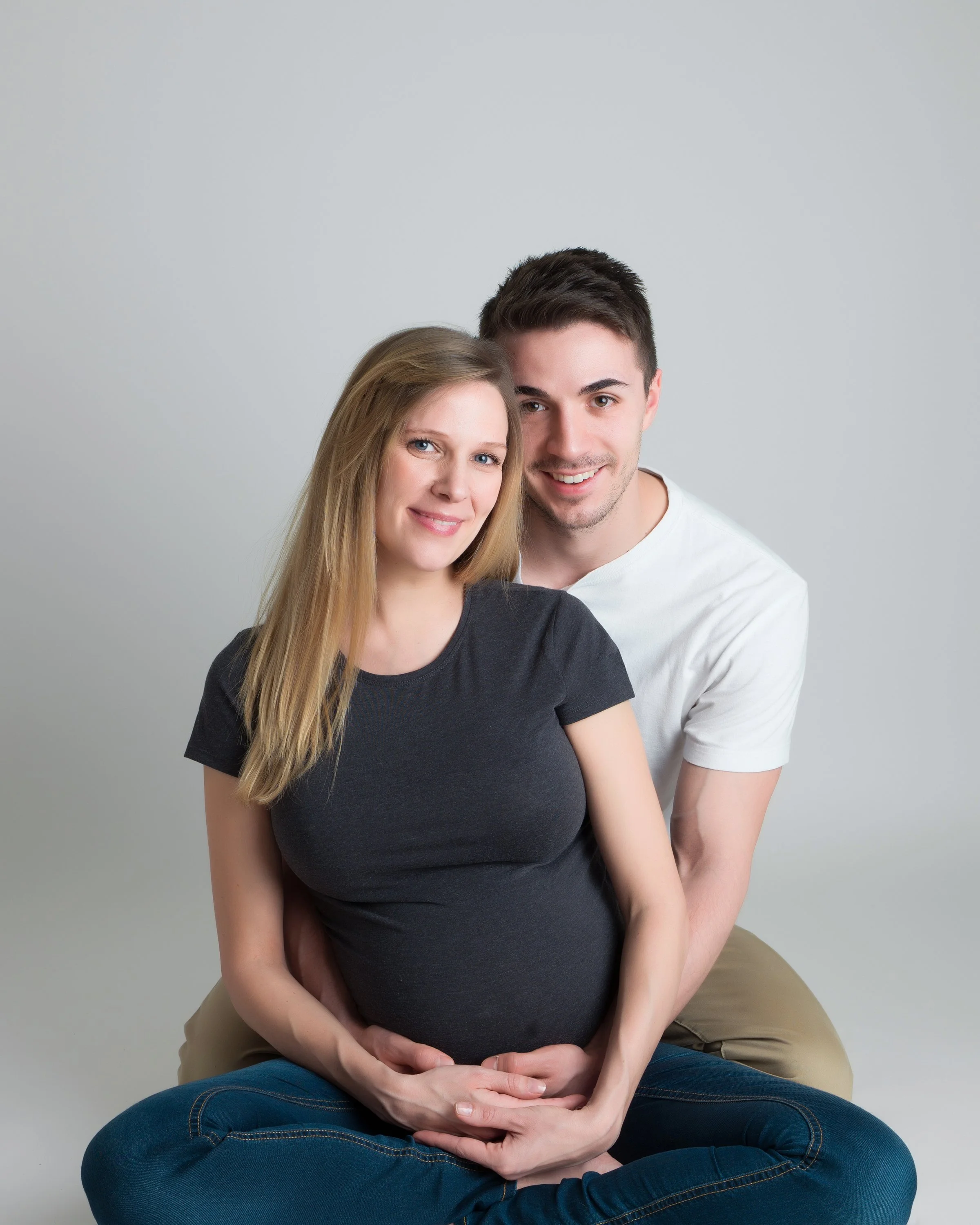 Pregnancy-photography-Surrey.jpg