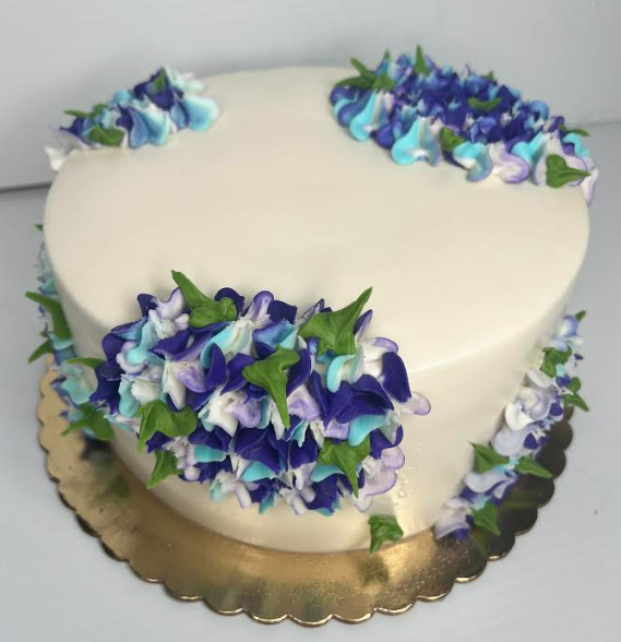 Share more than 102 hydrangea birthday cake latest in.eteachers