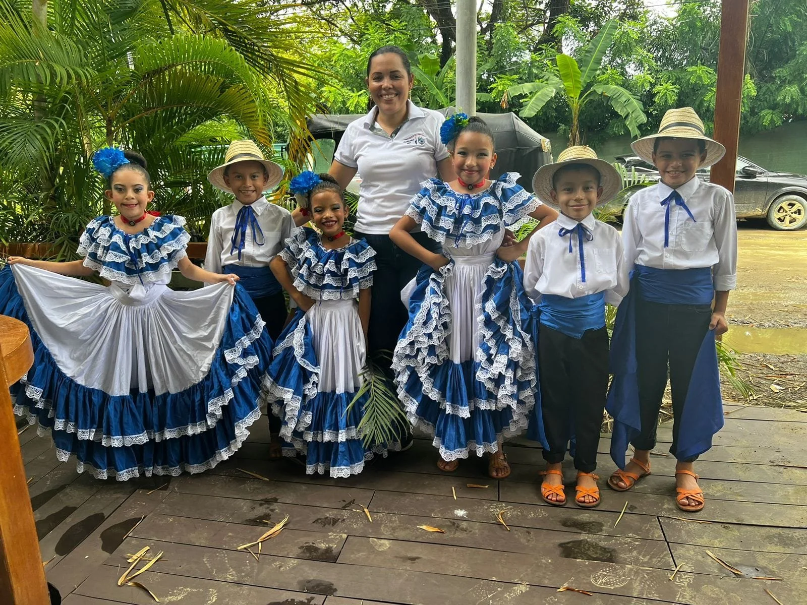Each week, a group of children meets at the Library to practice traditional Guanacaste folkloric dancing. The group performs at various community events, hoping to preserve this important part of local culture.