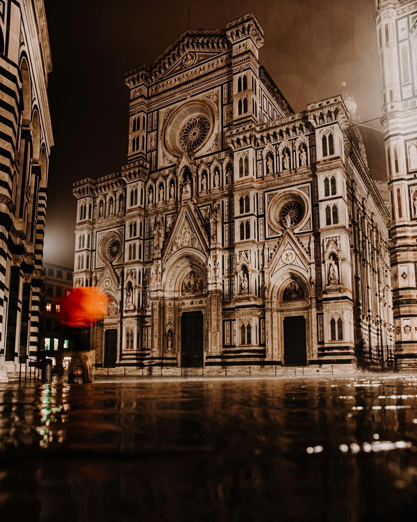 Late, rainy Florentine nights.
&bull;
&bull;
&bull;
&bull;
&bull;
&bull;
&bull;
&bull;
&bull;
#moodyports #777_luckyfish #shotzdelight #illgrammers #urbanromantix #imaginatones #florence #florenceitaly #ig_tones #igtones #tonekillers #thevisualcollec