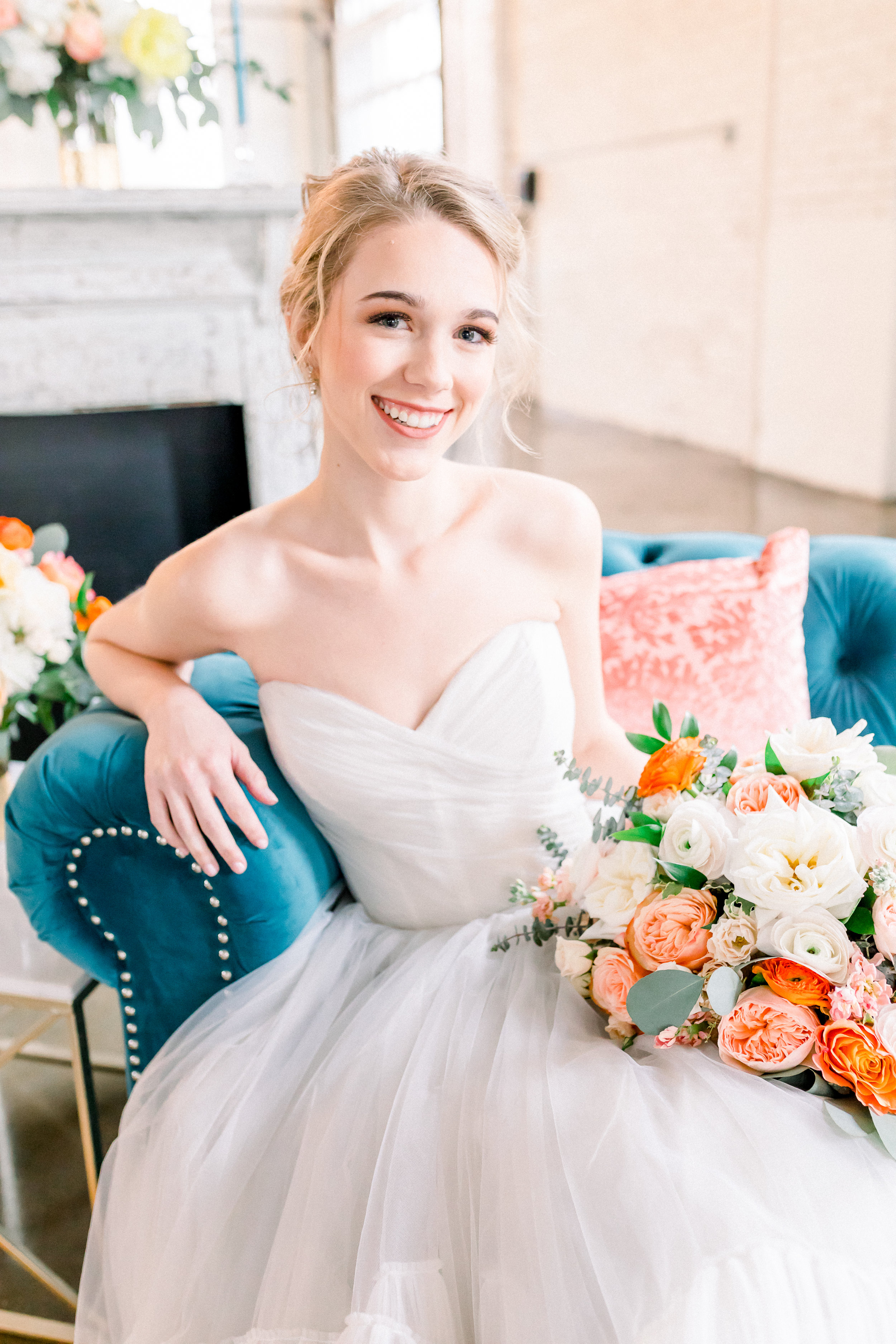  Gracious Company - Columbus wedding planner - Dayton Wedding Planner - Living Coral Pantone of the Year 