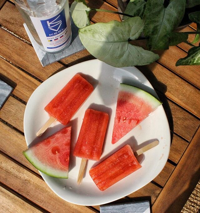 Thank you @harrystyles for officially declaring summers early arrival.  Tbh, we needed it! KEEL, watermelon, elderflower, lime popsicles for all! 🌈🍉⚡️