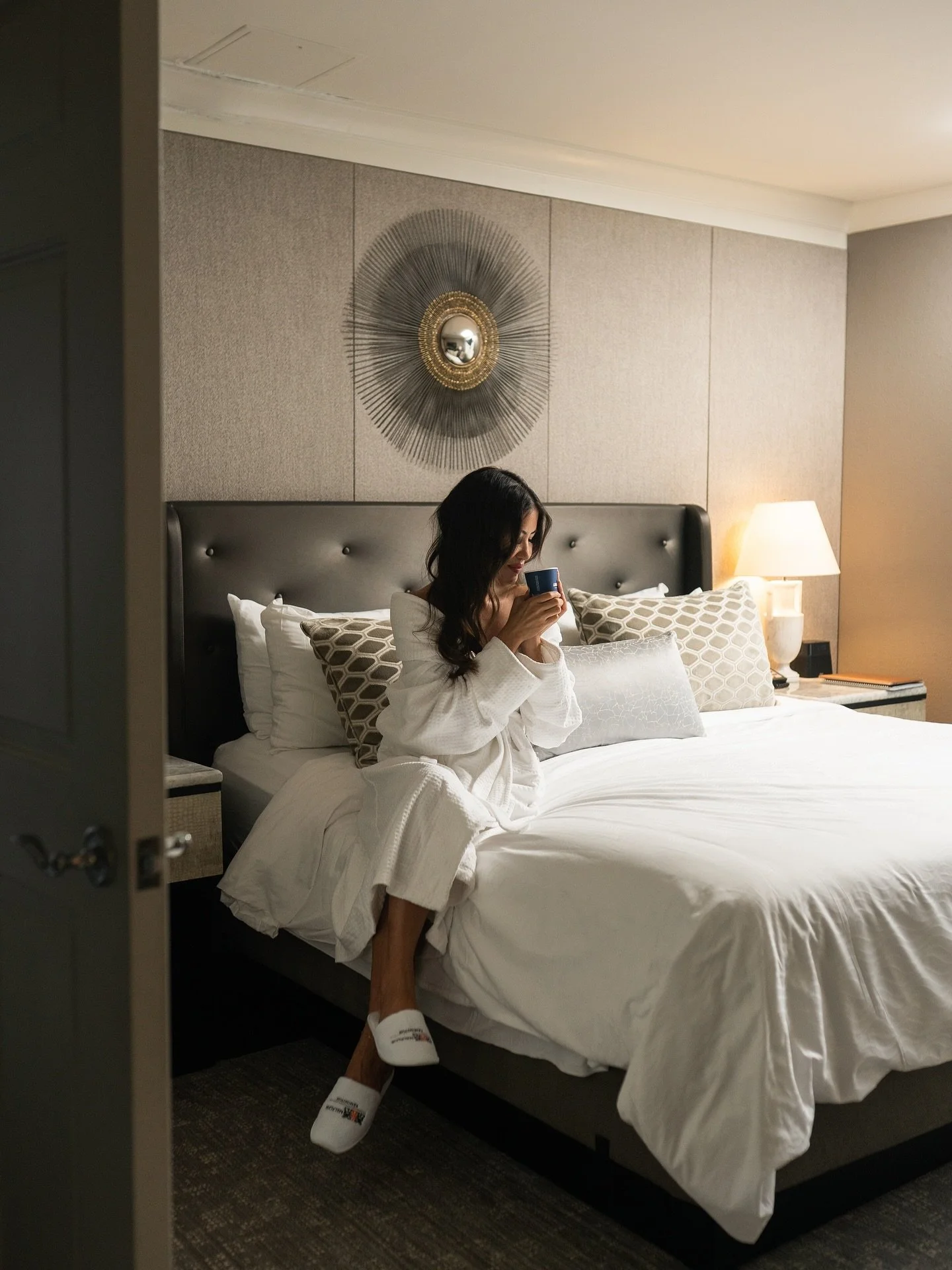 🎶 Suite dreams are made of these... (and 10 reasons why suites are so worth the spend)

1) Feels like home-sweet-home
Suites give you room to breathe, relax, and actually live- not just sleep.

2) Elevated comfort
From plush bedding to curated d&eac