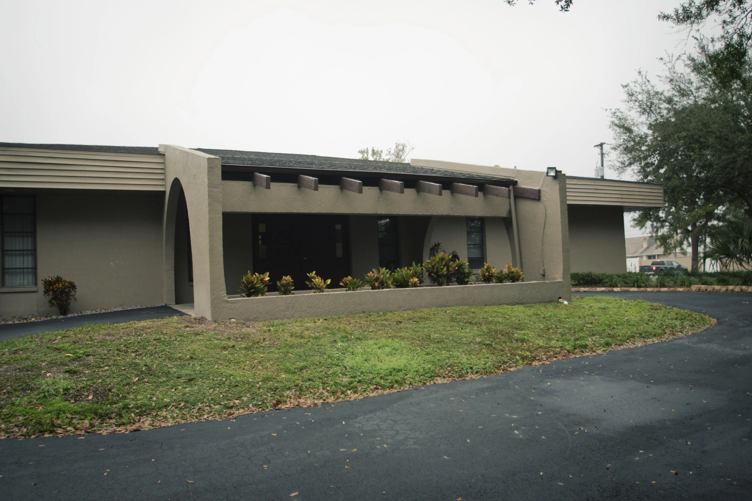 Carrollwood Bible Chapel Front Door