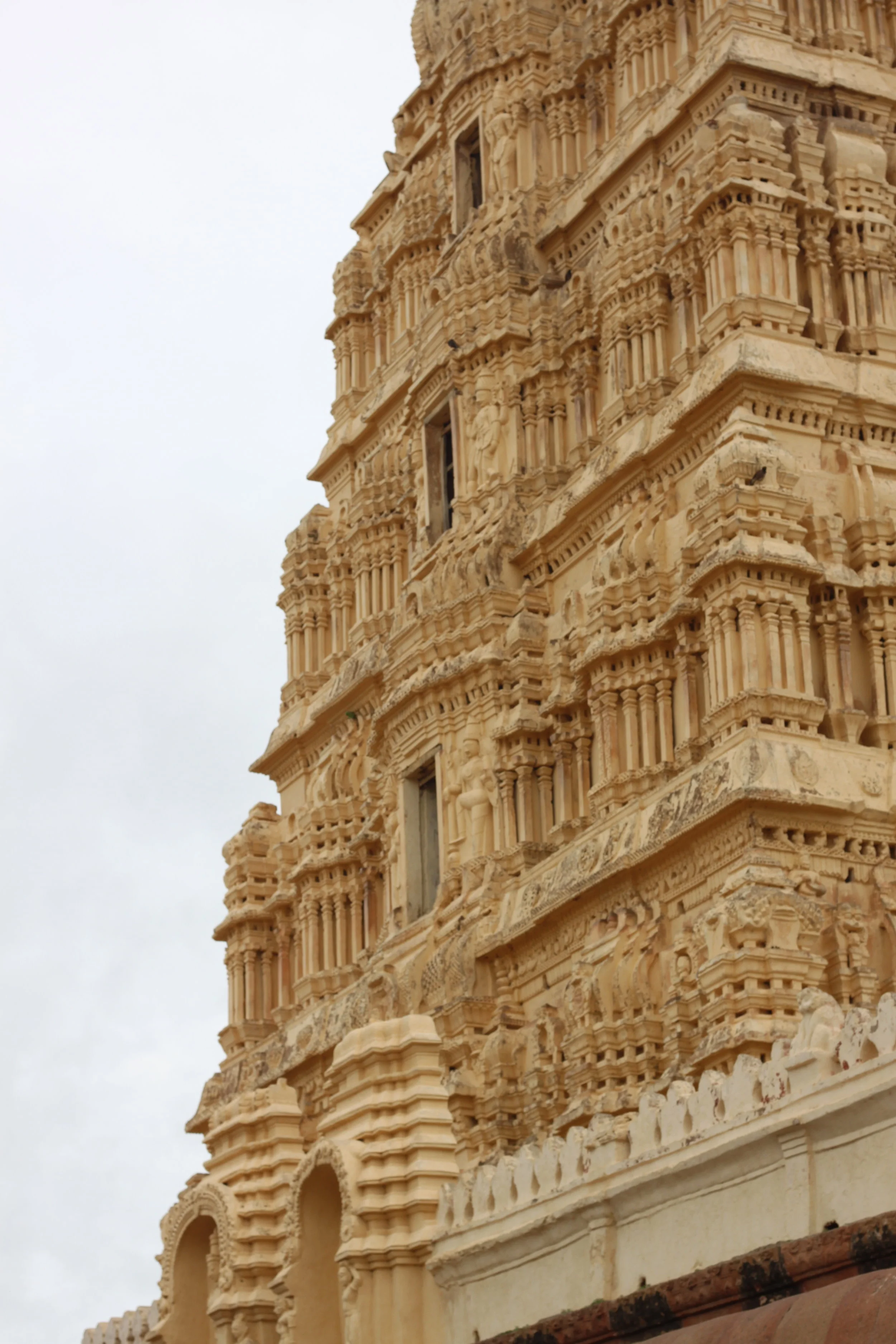 Hampi II (NPJ)