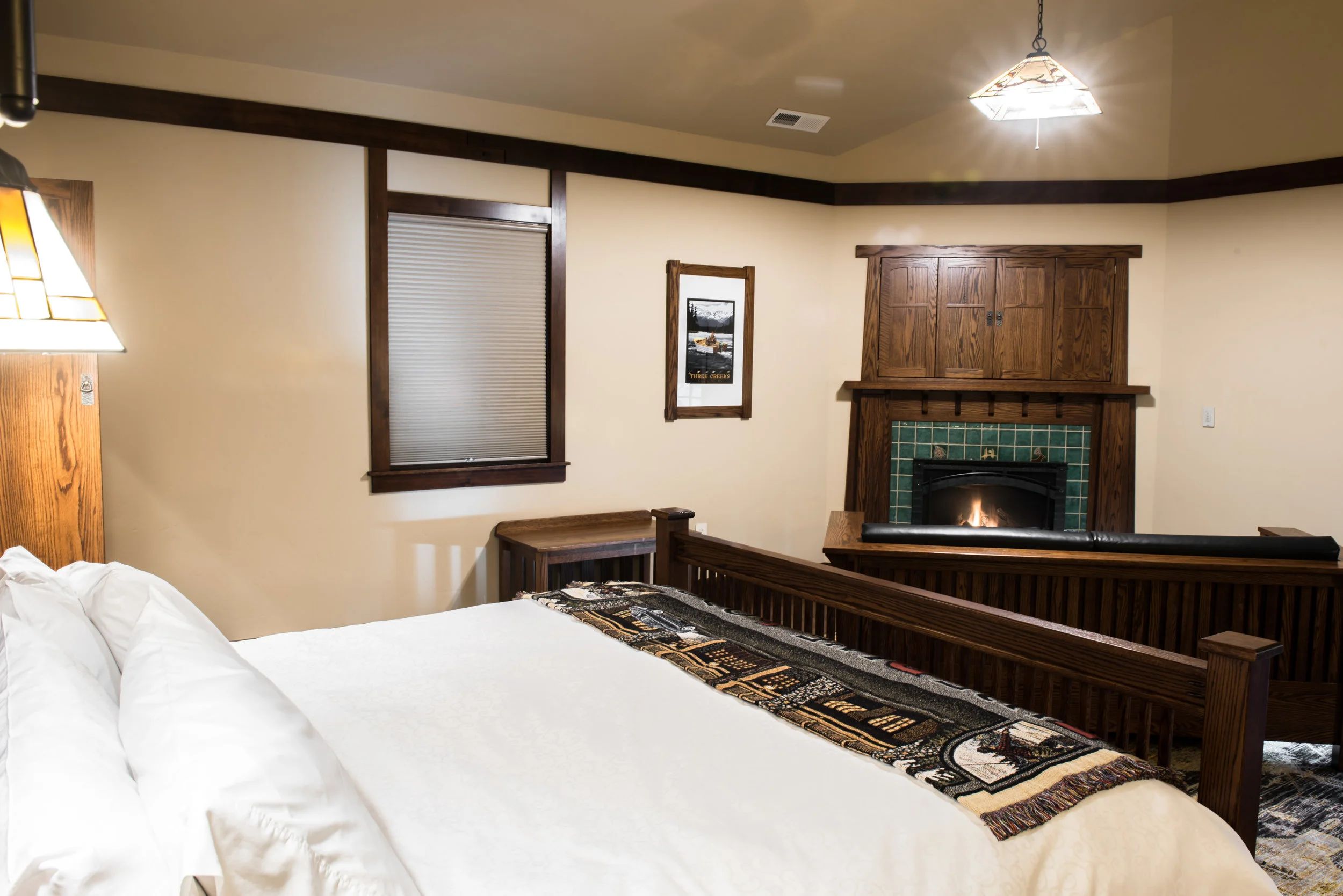 lodge-3.jpg