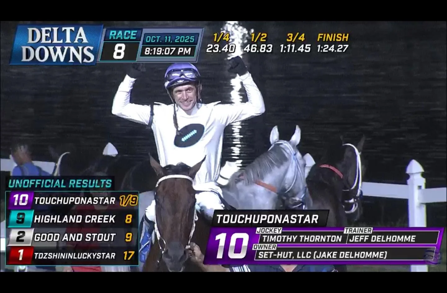 Touchuponastar dominates the $100k Gold Cup! New track record! Congrats all! 🐎 🏆