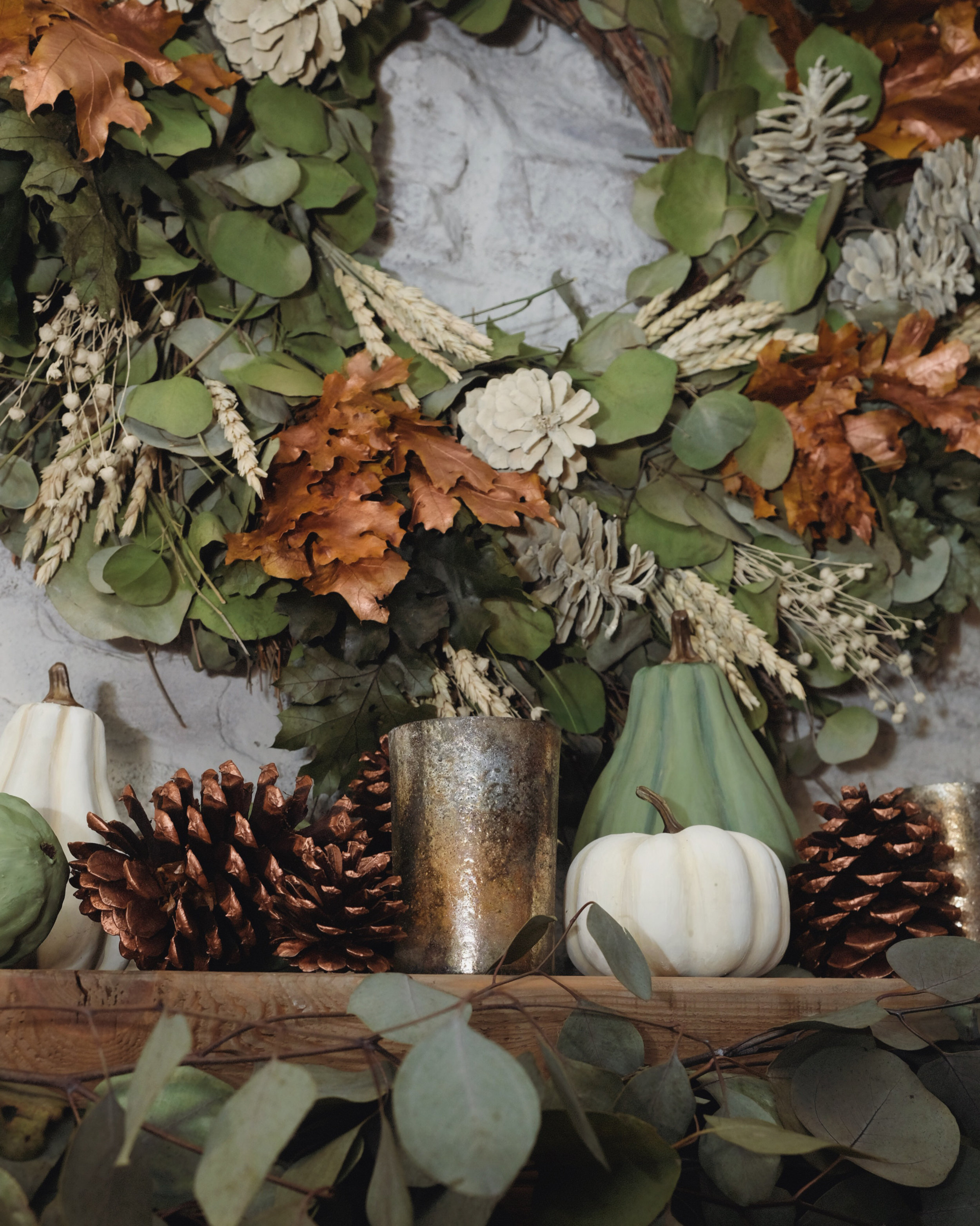 Where to Find High End Holiday Decor for Less