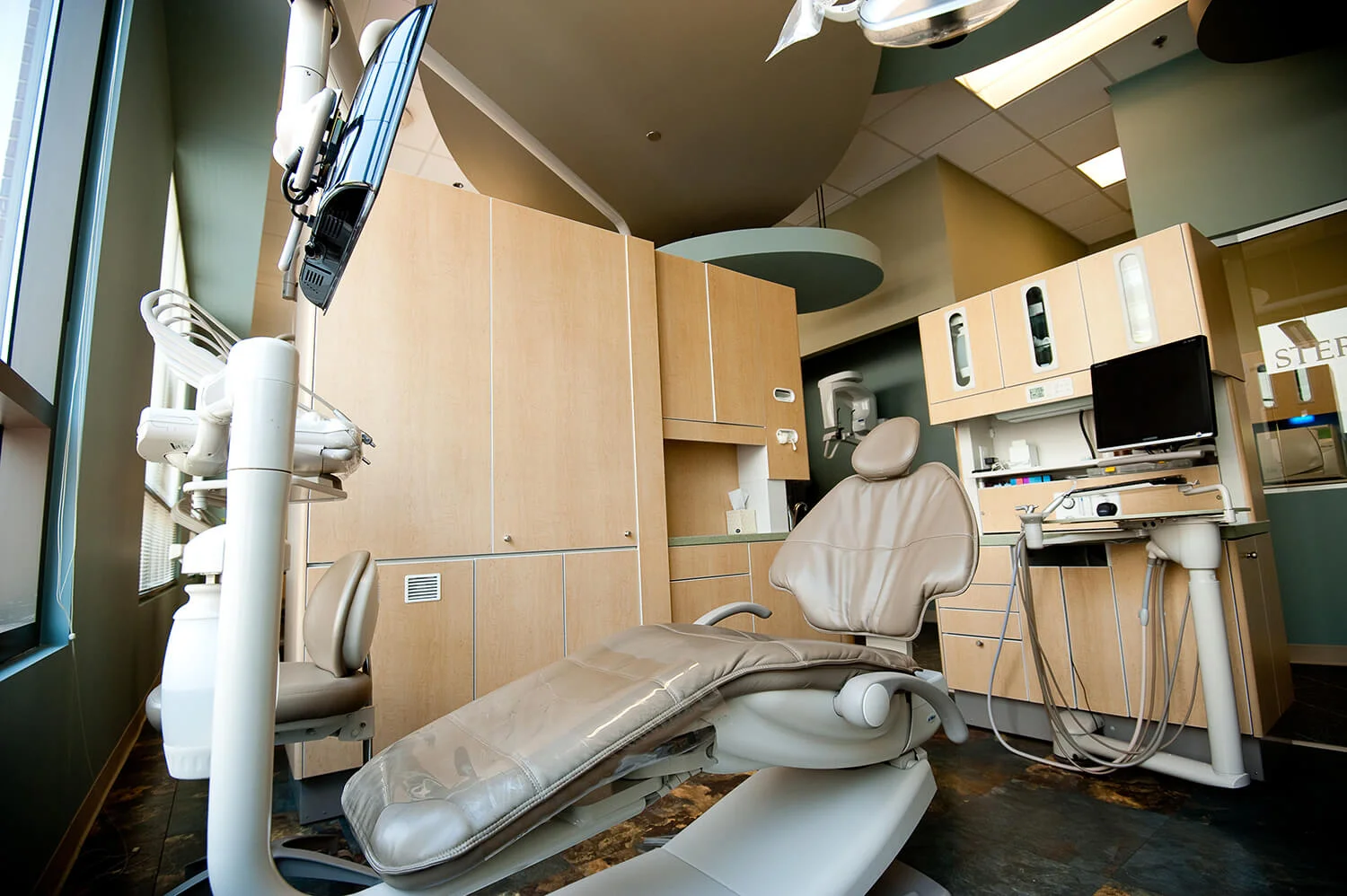 office-chair-photo.jpg