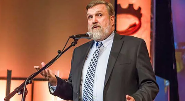 Doug Wilson Says Ministers Who Voted for Obama Should Resign