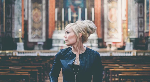 Christian Musician Vicky Beeching Comes Out: An Interview