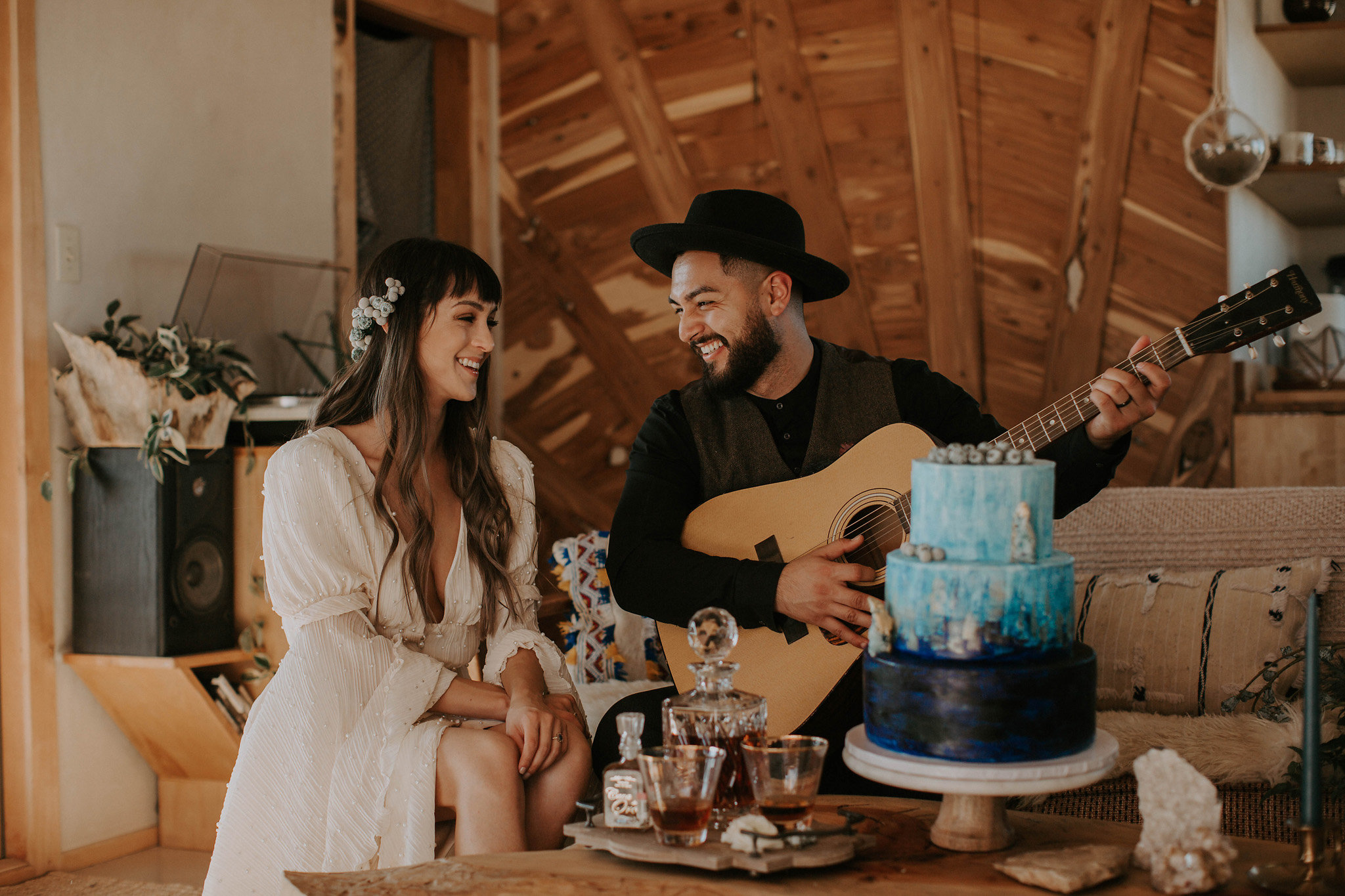Joshua-Tree-Airbnb-Elopement-44.jpg