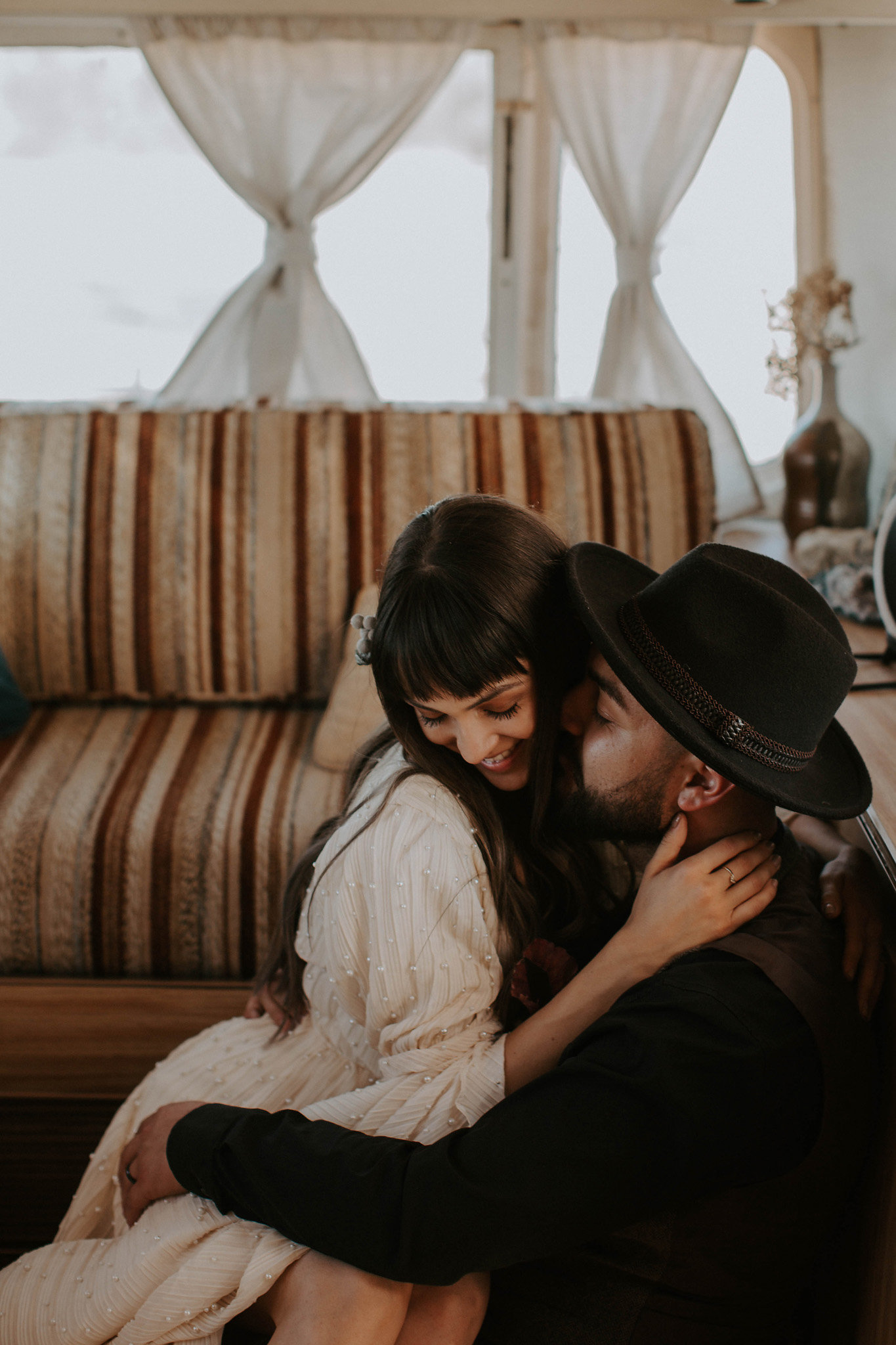 Joshua-Tree-Airbnb-Elopement-56.jpg