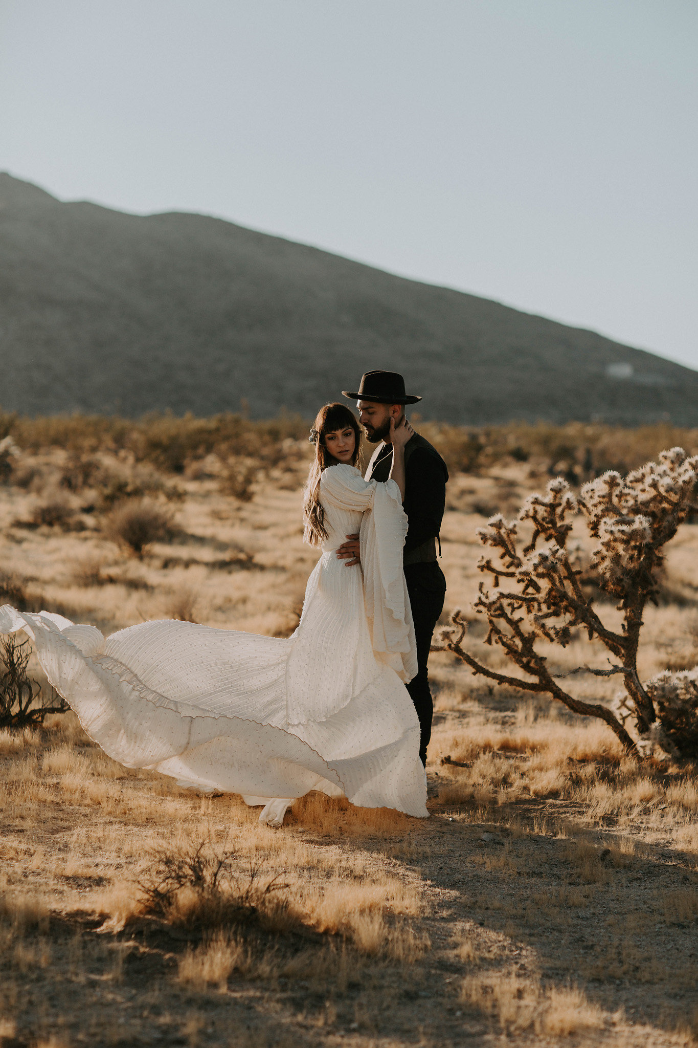 Joshua-Tree-Airbnb-Elopement-69.jpg