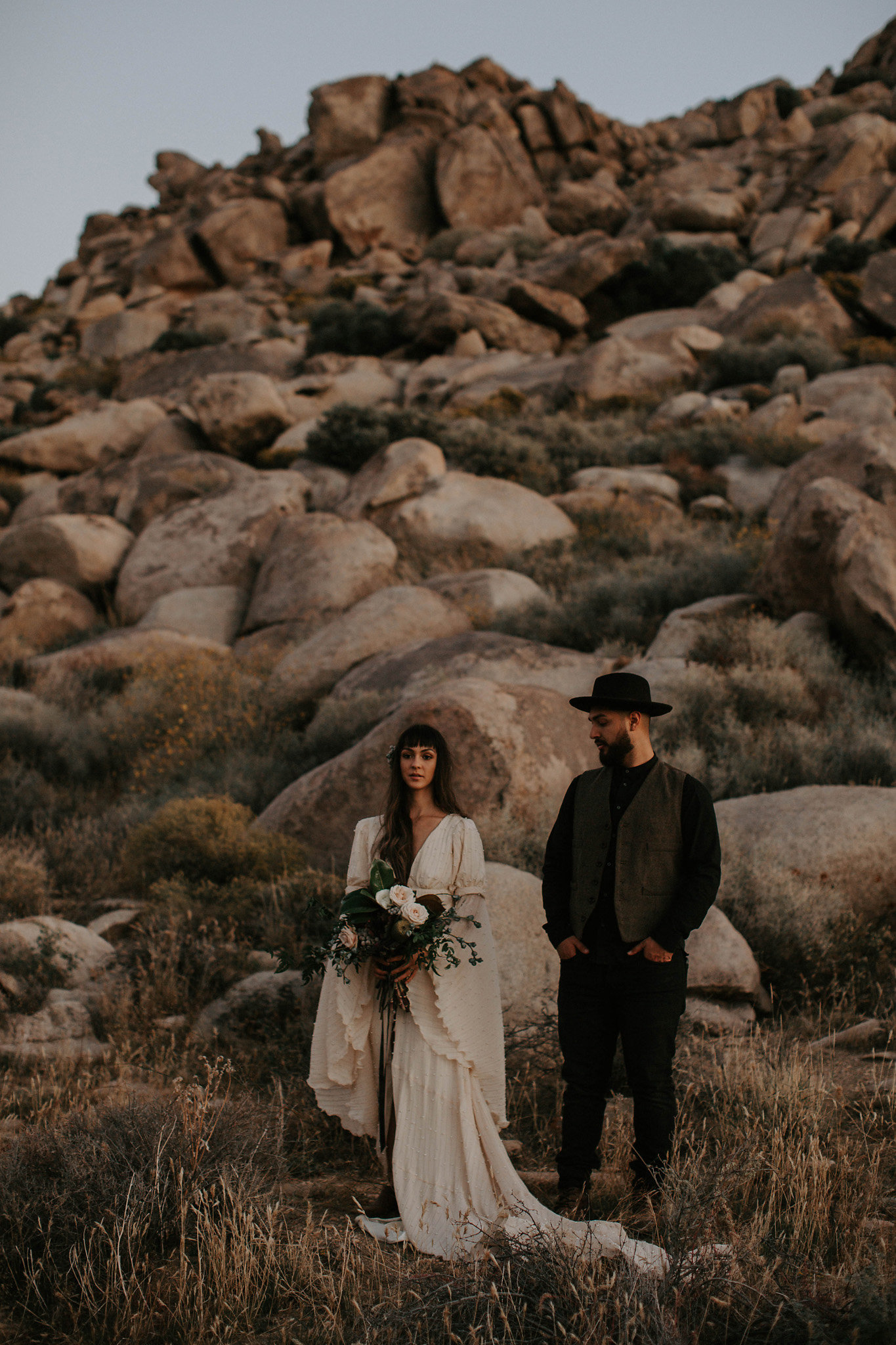 Joshua-Tree-Airbnb-Elopement-80.jpg