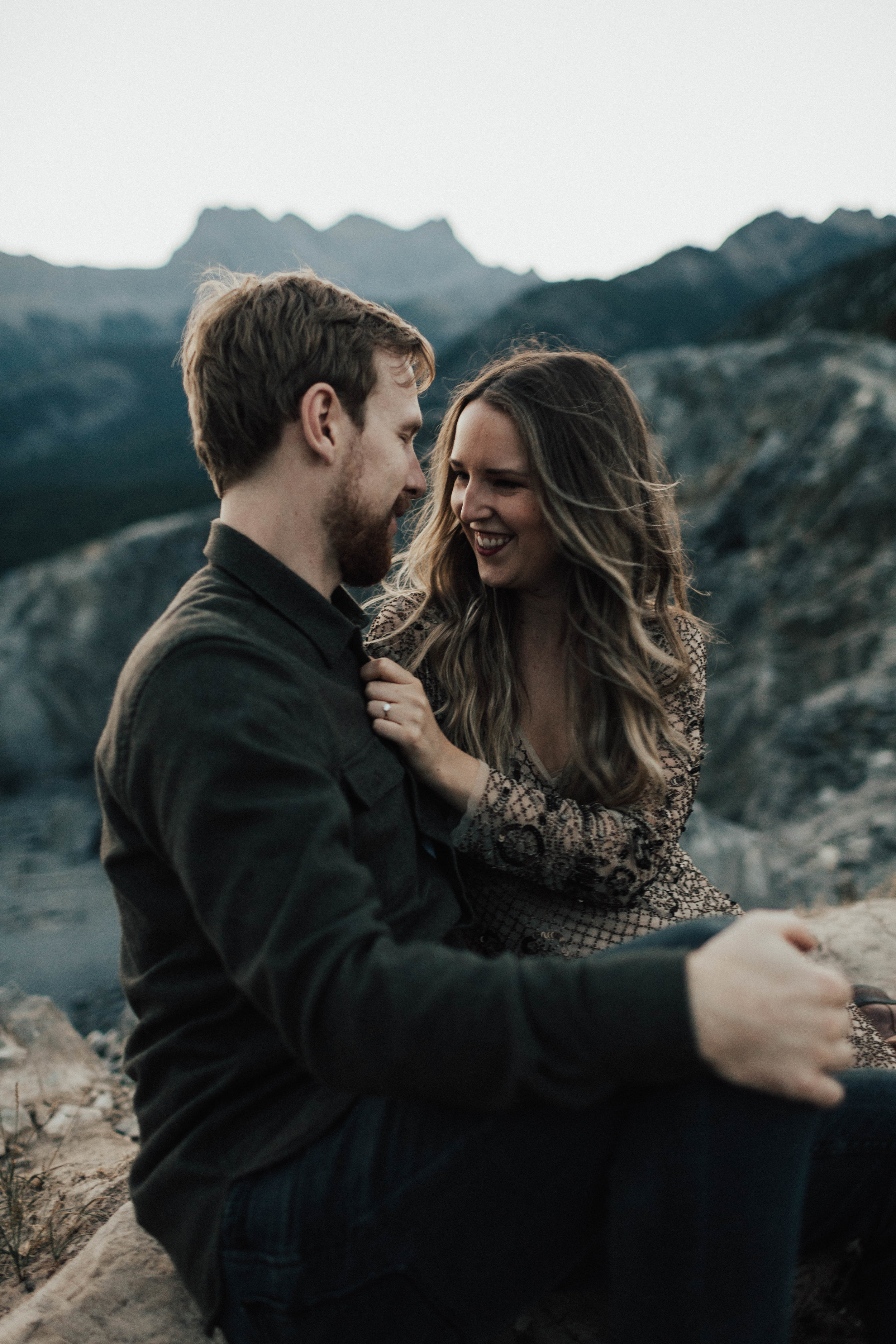 Outdoor engagement session in Banff by Michelle Larmand Photography