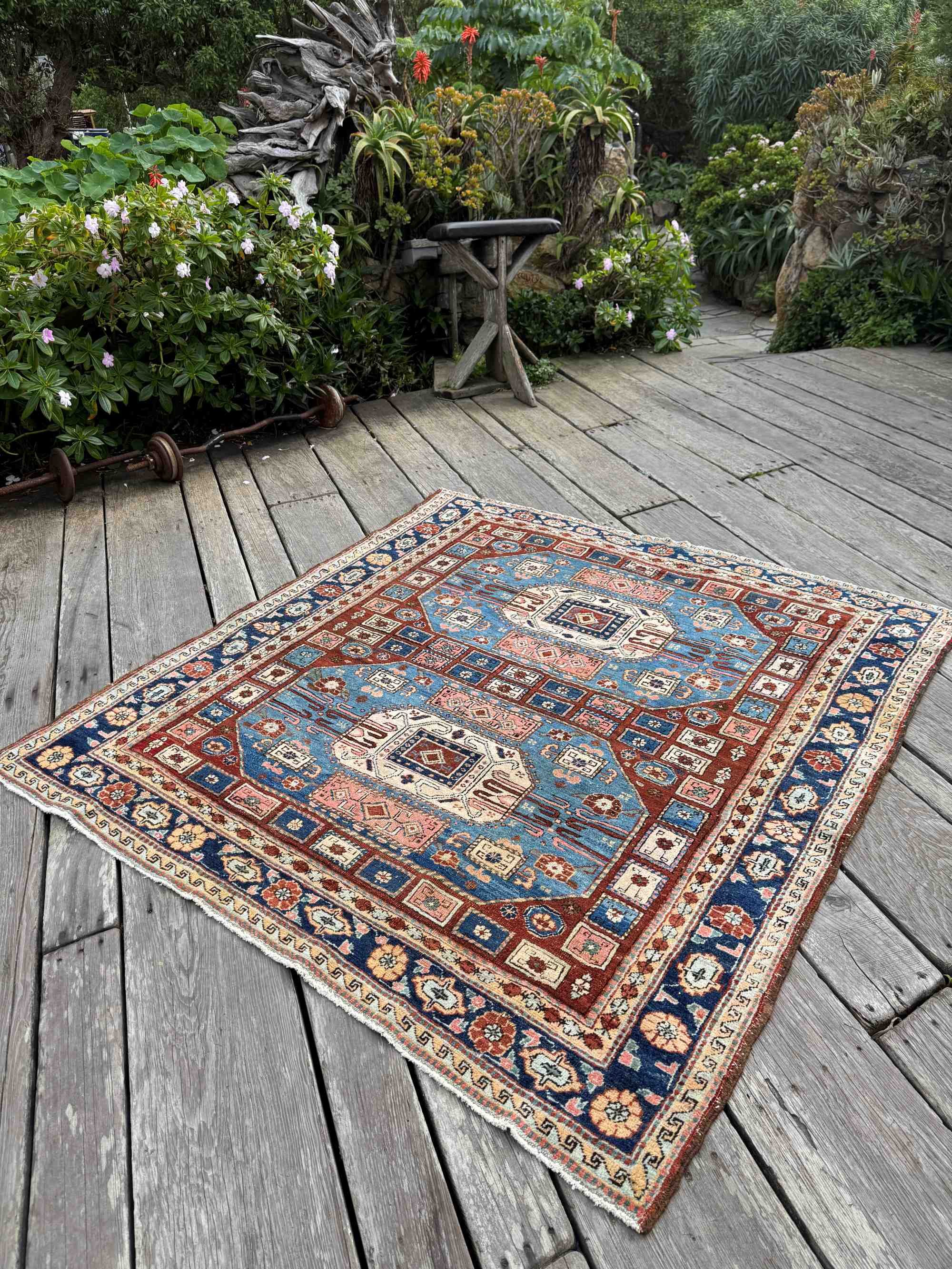 vintage area rugs blue
