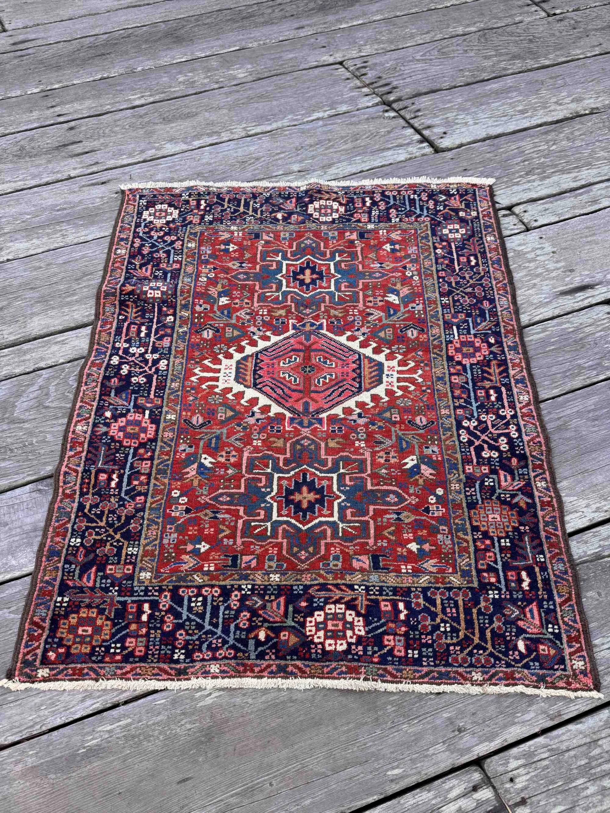 hand knotted rugs small