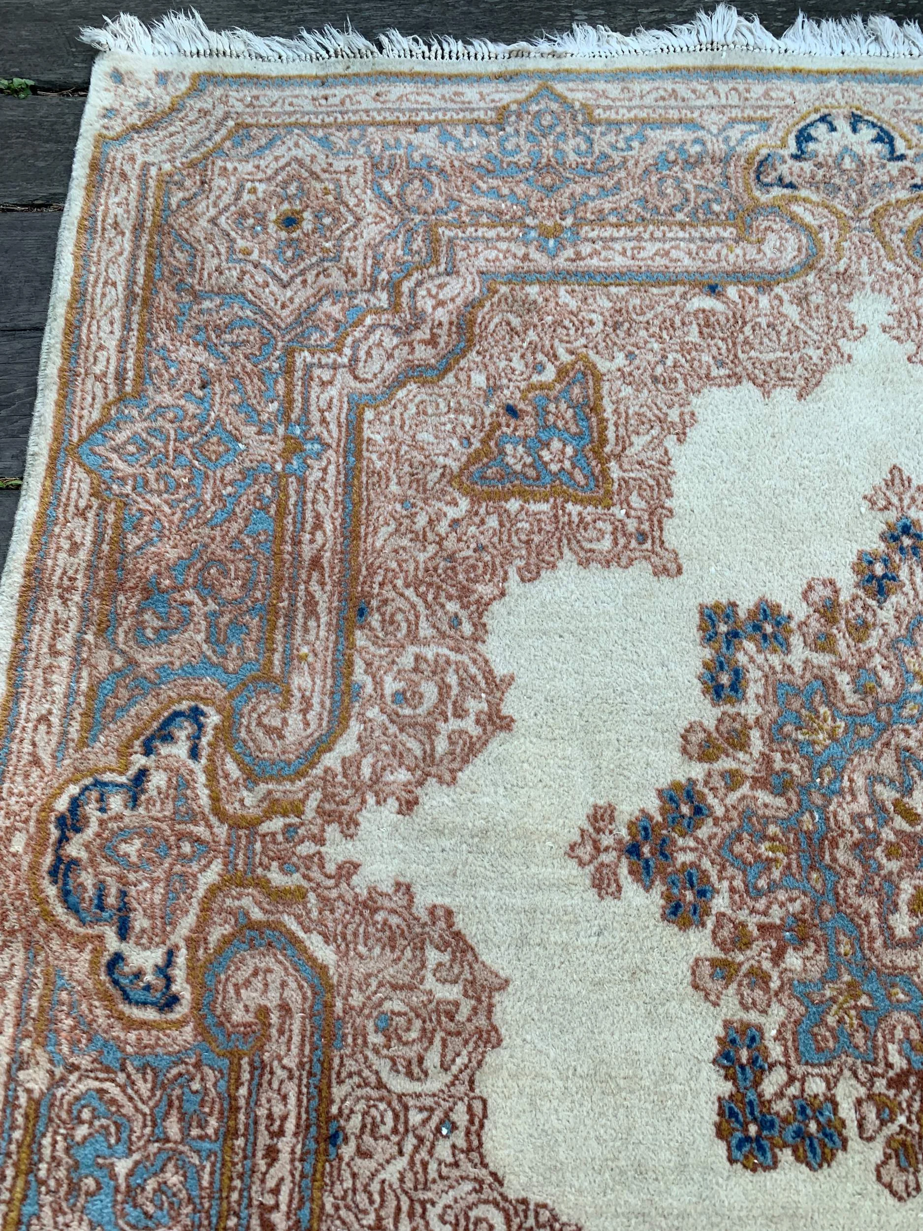vintage bohemian rug