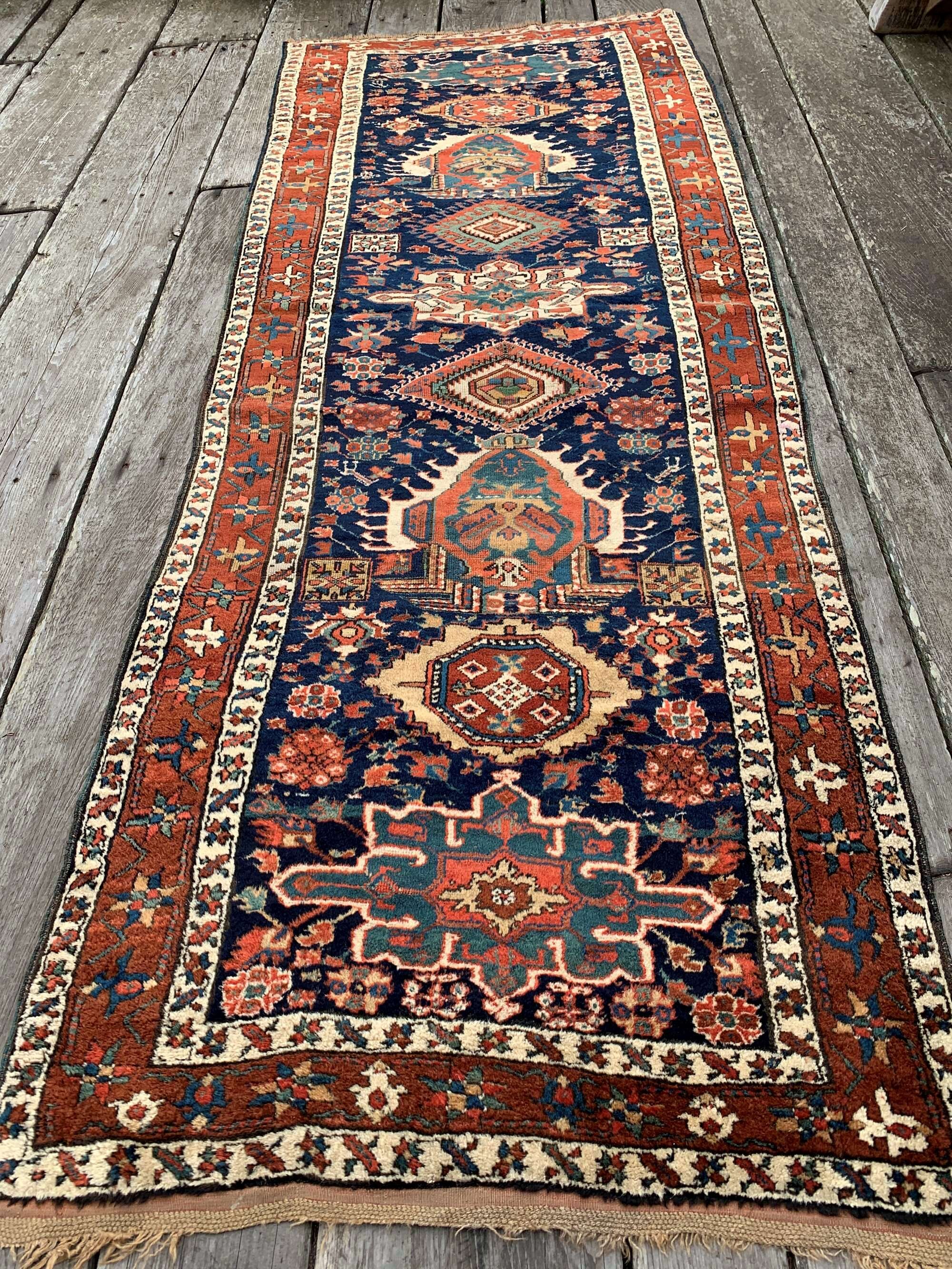 hall runners blue