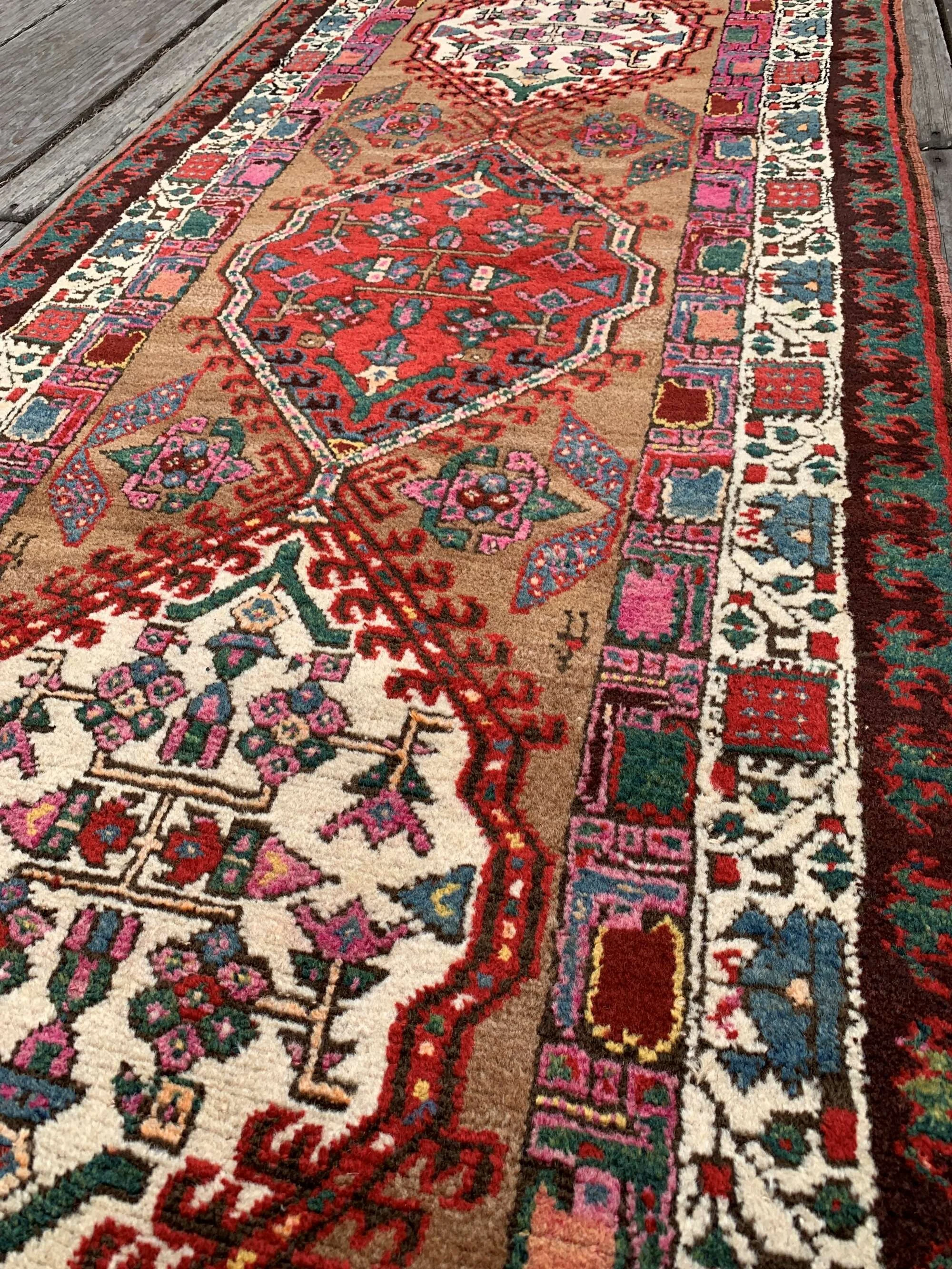 hall runner vintage camel