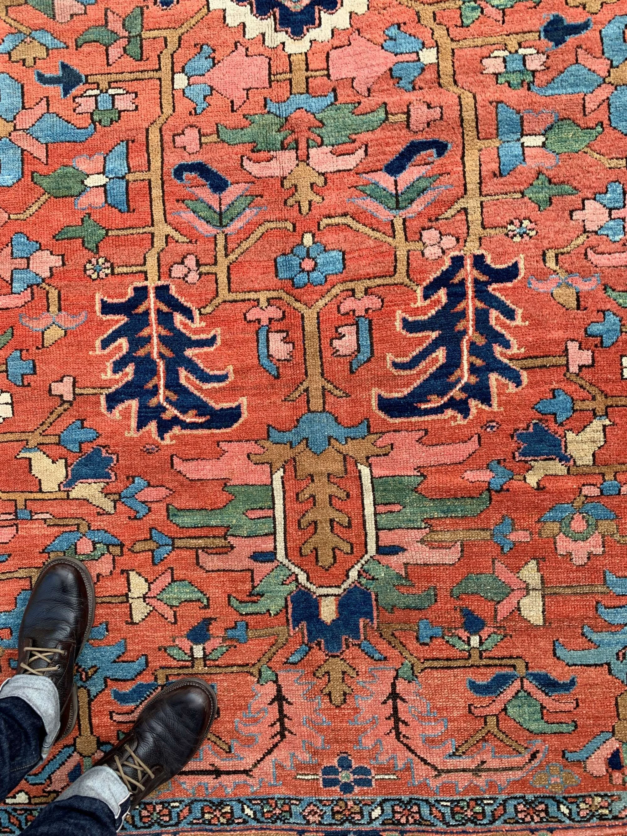 heriz serapi rugs for sale