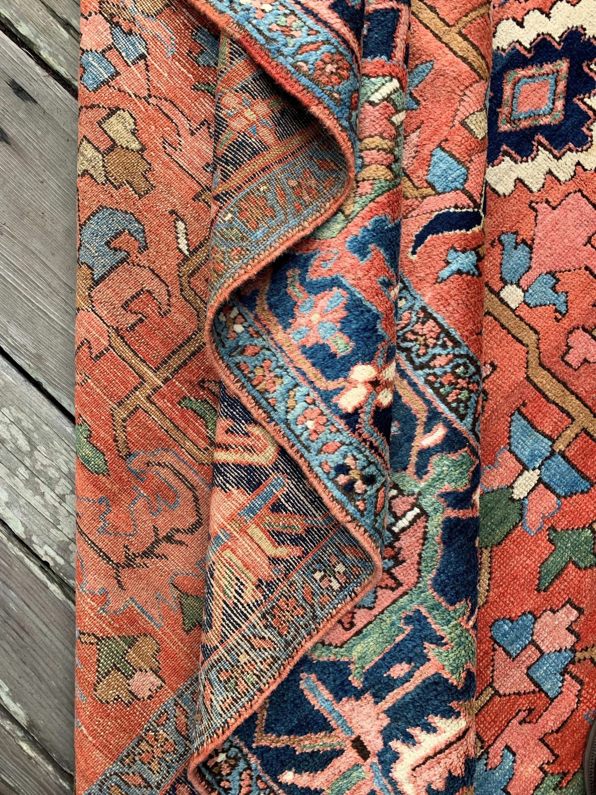 antique heriz serapi rugs