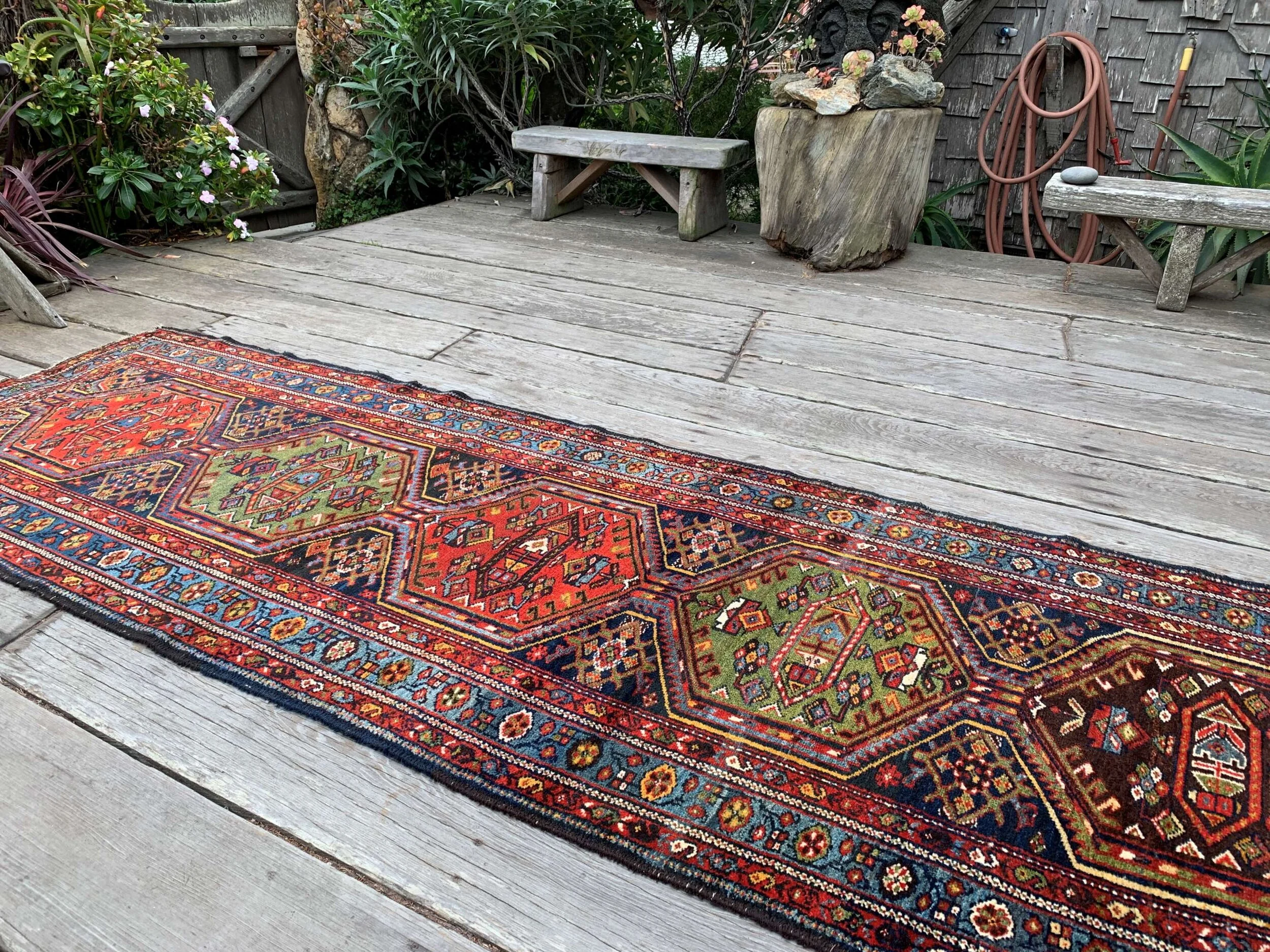 farmhouse runners tribal