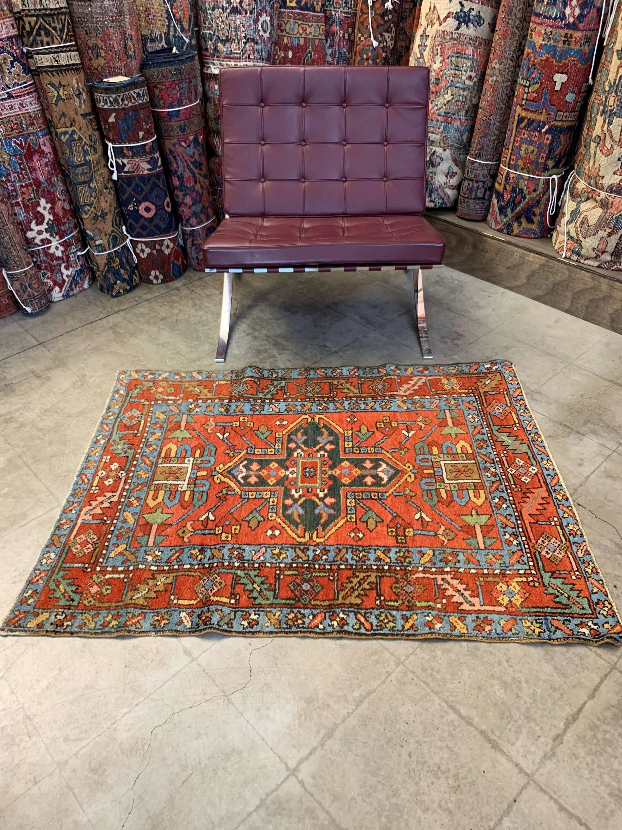 heriz rug small