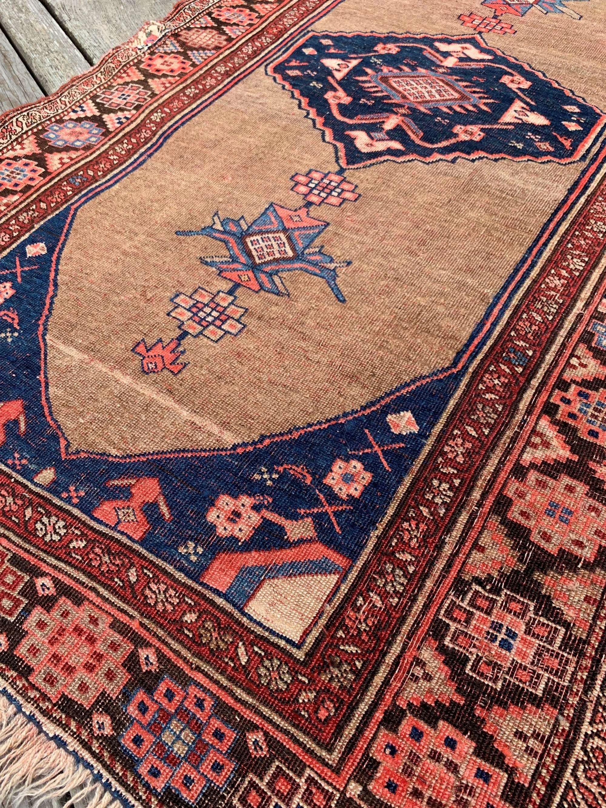 アフガニスタンカールモハマディ 117×73cm 手織り絨毯