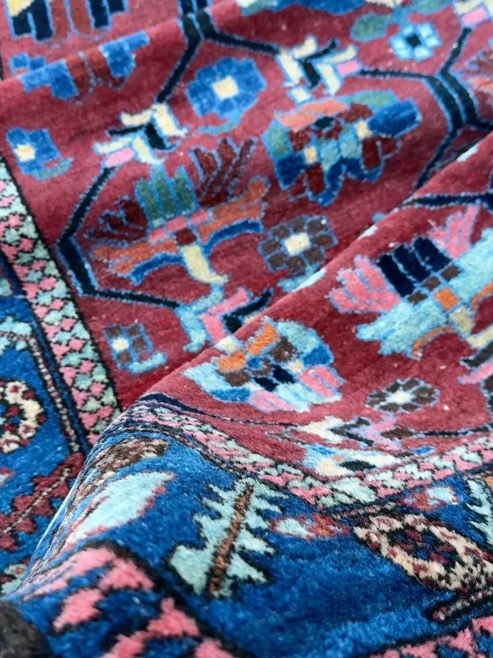 Good morning rug friends. Just in case you missed this beautiful Bakhtiari on our stories, I&rsquo;m posting it here. You can easily find it on our website by clicking New Arrivals. The description follows below:

Rug No. 136540

Antique Bakhtiari tr