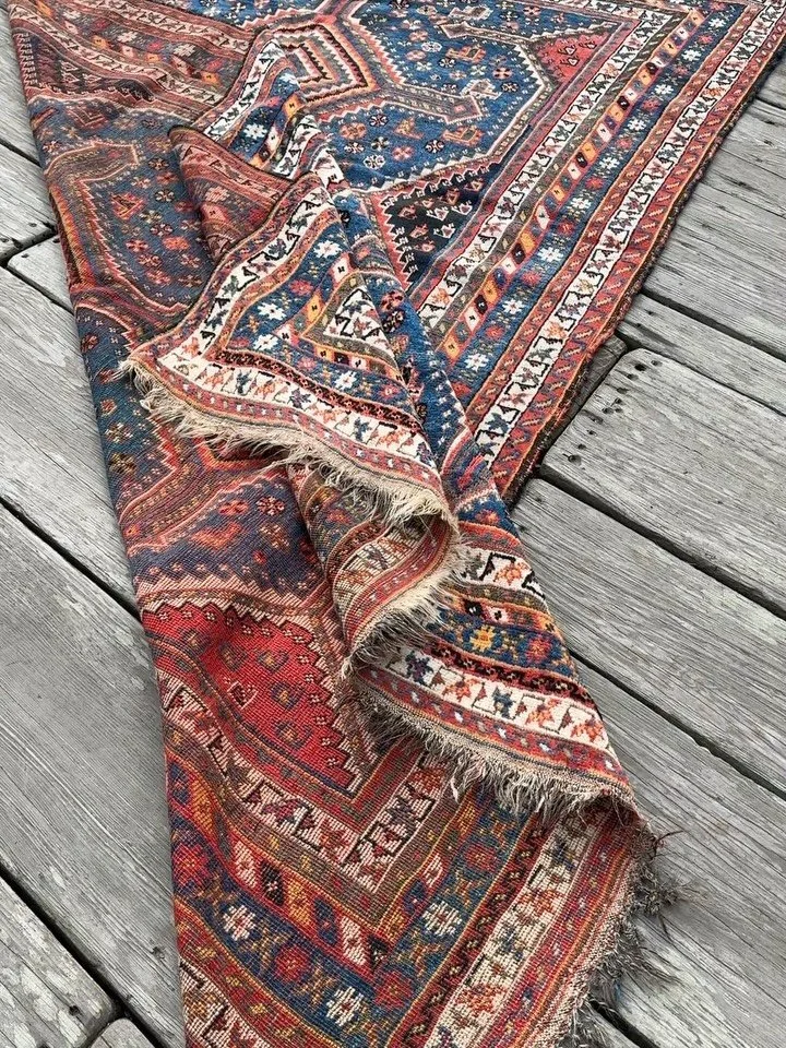 Fresh photos this morning of this sparkling SW Iran Shiraz Qashqai rug from the 1940s. Size is 5&rsquo;6&rdquo;x8&rsquo;4&rdquo; and it&rsquo;s in good condition ready to go. Enjoy!