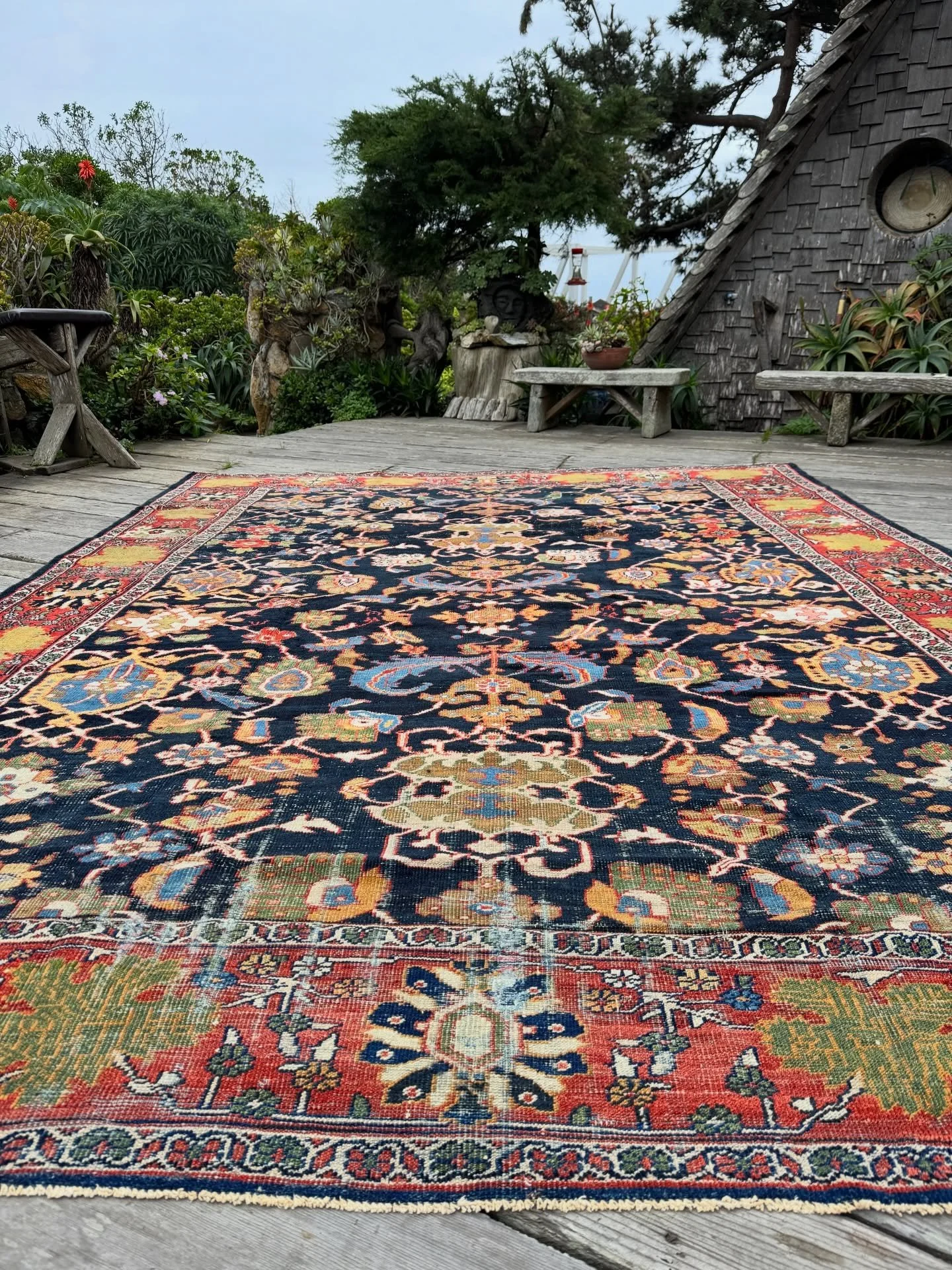 Hi, I&rsquo;m 130 years old.

Rug No. 153545

Antique Ziegler Mahal Sultanabad rug with extravagant large scale botanical artwork in an array of colors that can only be described as magnificent. The background is a lustrous navy blue with the stylize