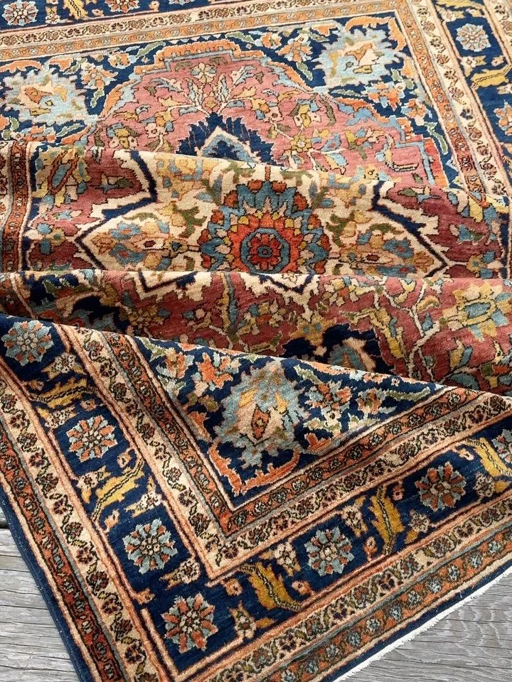 Vintage perfection! 4&rsquo;8&rdquo;x7&rsquo;6&rdquo; available for lovers of small glorious (and lustrous) things.
